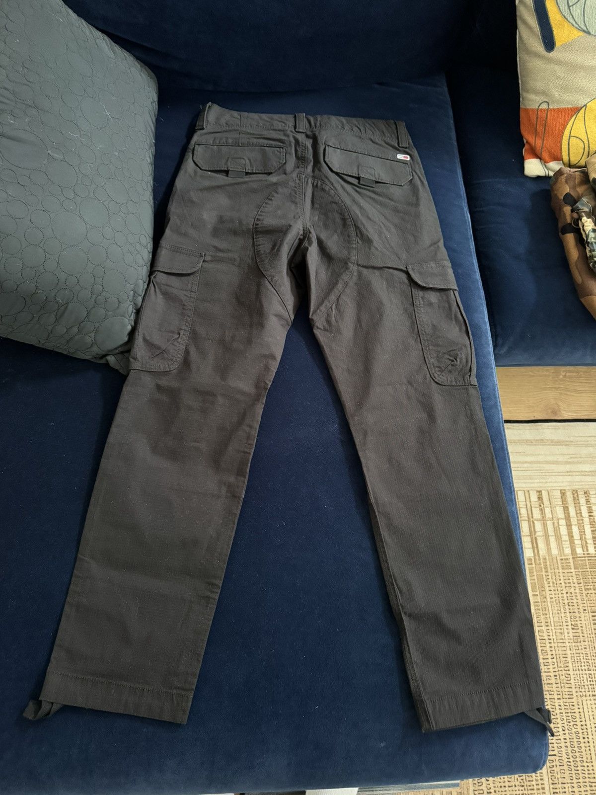 Tommy Hilfiger Tommy Hilfiger Cargo Pants Size US 28 / EU 44 - 2 Thumbnail