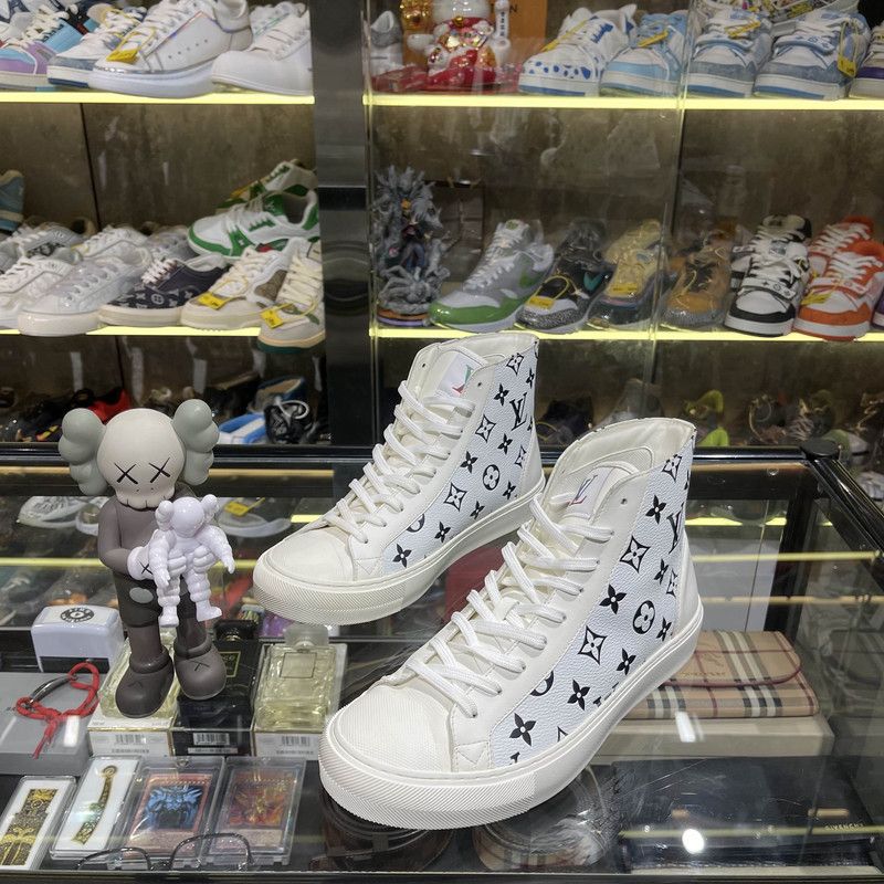 Louis Vuitton Louis Vuitton Tattoo High-Top Sneakers for Men 0079 Size US 7.5 / EU 40-41 - 1 Thumbnail
