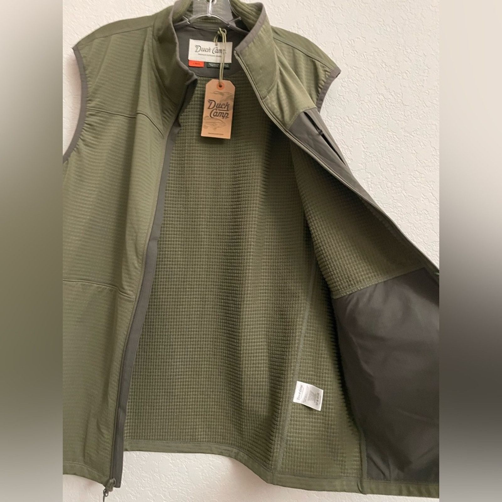 Other Duck Camp Lightweight Grid Tech Vest Green Men Large Size US L / EU 52-54 / 3 - 6 Thumbnail
