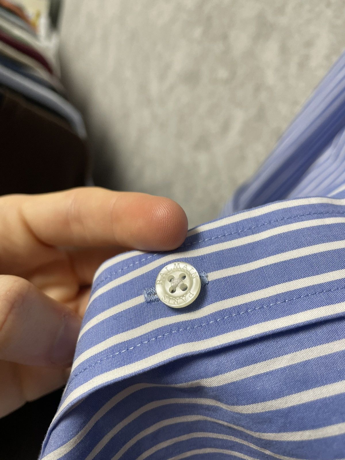 Balmain Vintage Balmain Business Stripe Shirt w/ French Cuffs 16½/42 Size US XL / EU 56 / 4 - 14 Thumbnail