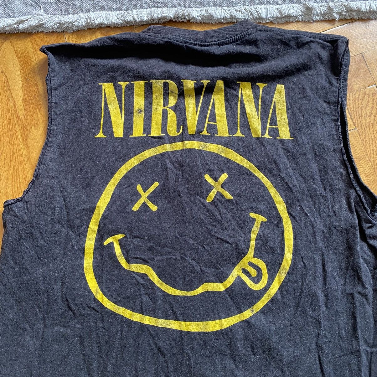 Band Tees VINTAGE NIRVANA DISTRESSED FADED TANK T SHIRT Size US L / EU 52-54 / 3 - 4 Thumbnail