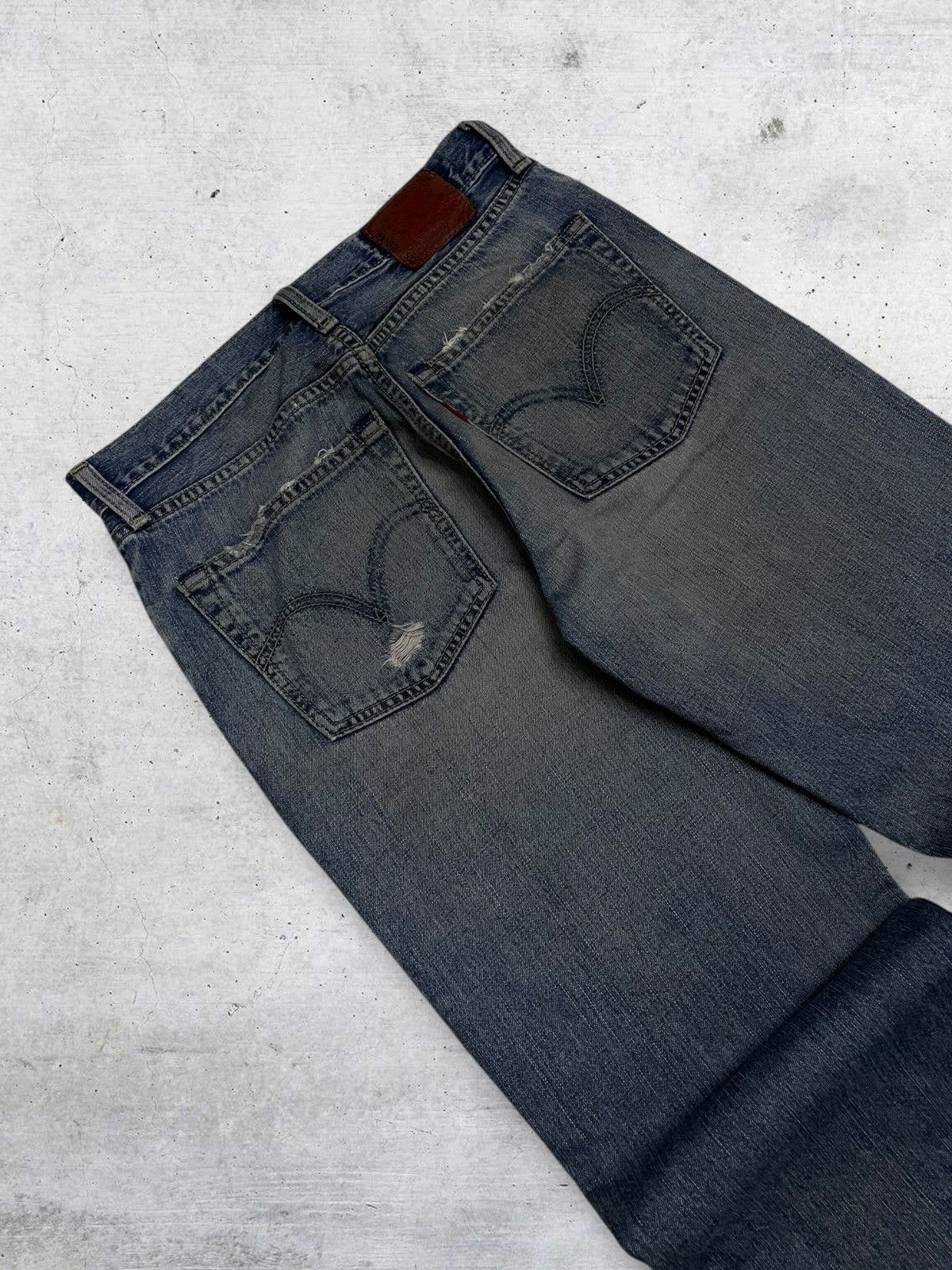 Levi's Vintage Clothing VINTAGE 502 LEVIS 90S DESIGNER USA DISTRESSED DIRTY OG DENIM Size US 29 - 15 Thumbnail