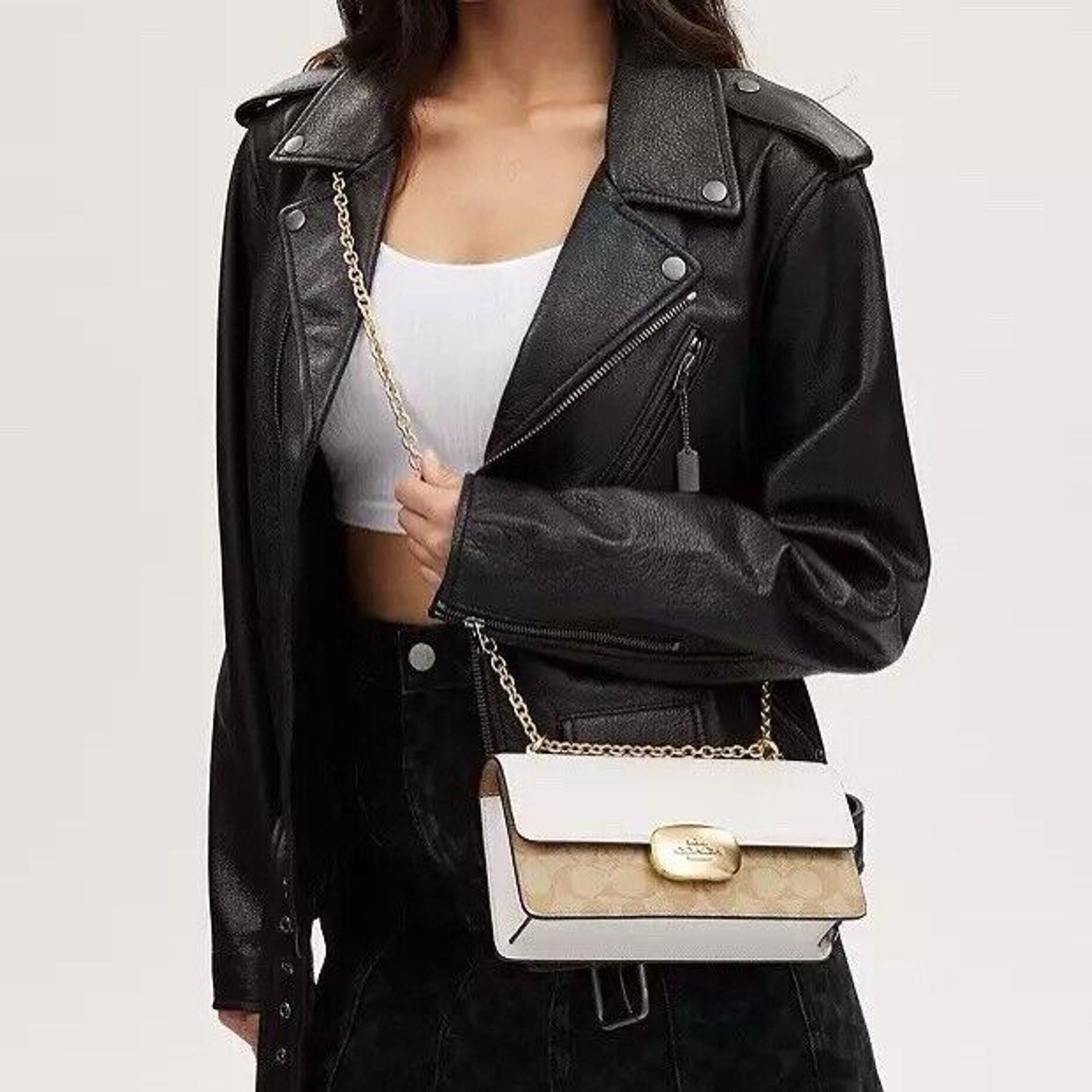 Coach NWT Coach Eliza Flap Crossbody Bag Light Khaki/Chalk CP009 Size ONE SIZE - 5 Thumbnail