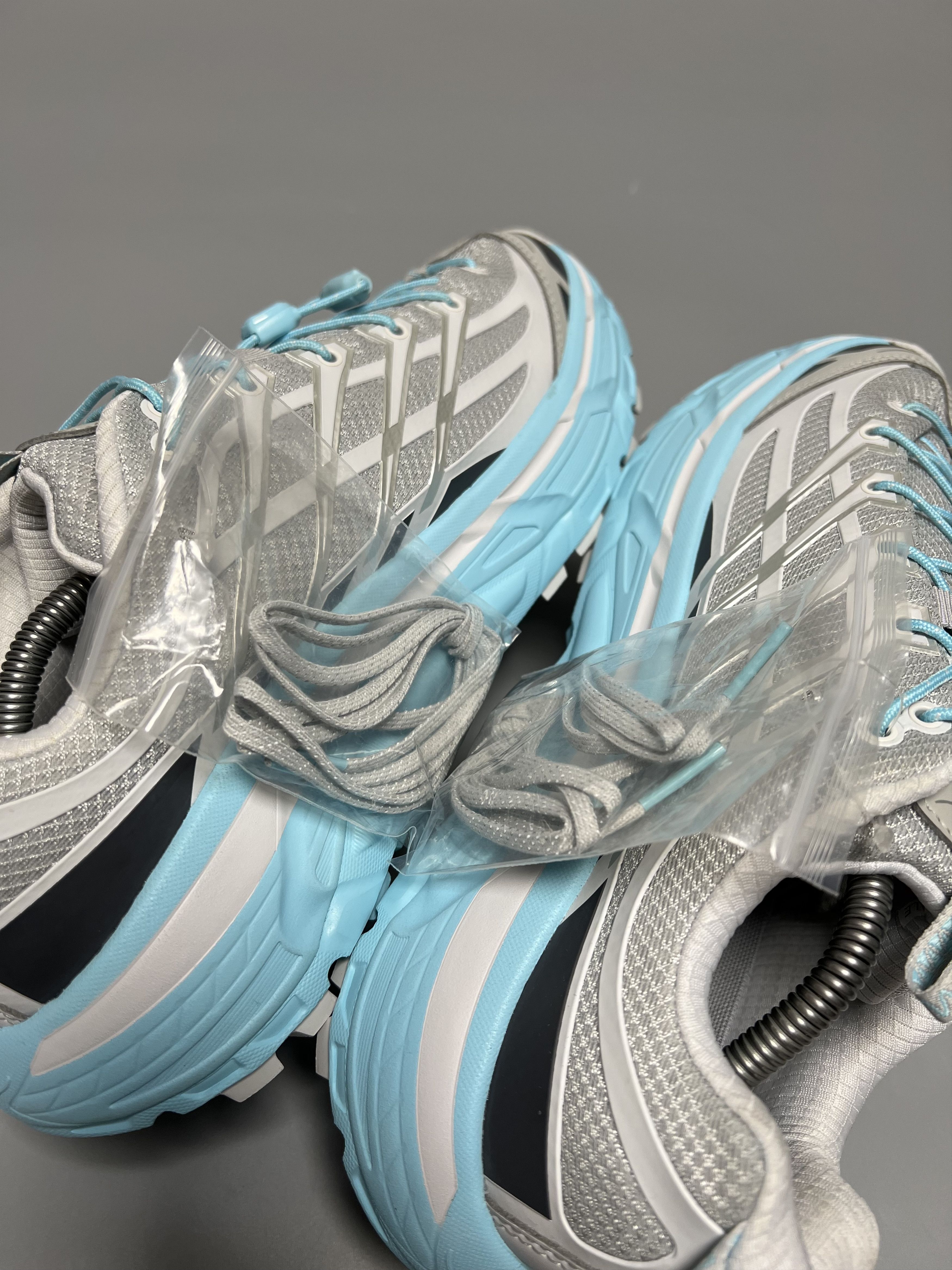 Hoka Hoka One One U Mafate Three 2 Hiking Trail Running Shoes Size US 10 / EU 43 - 15 Thumbnail