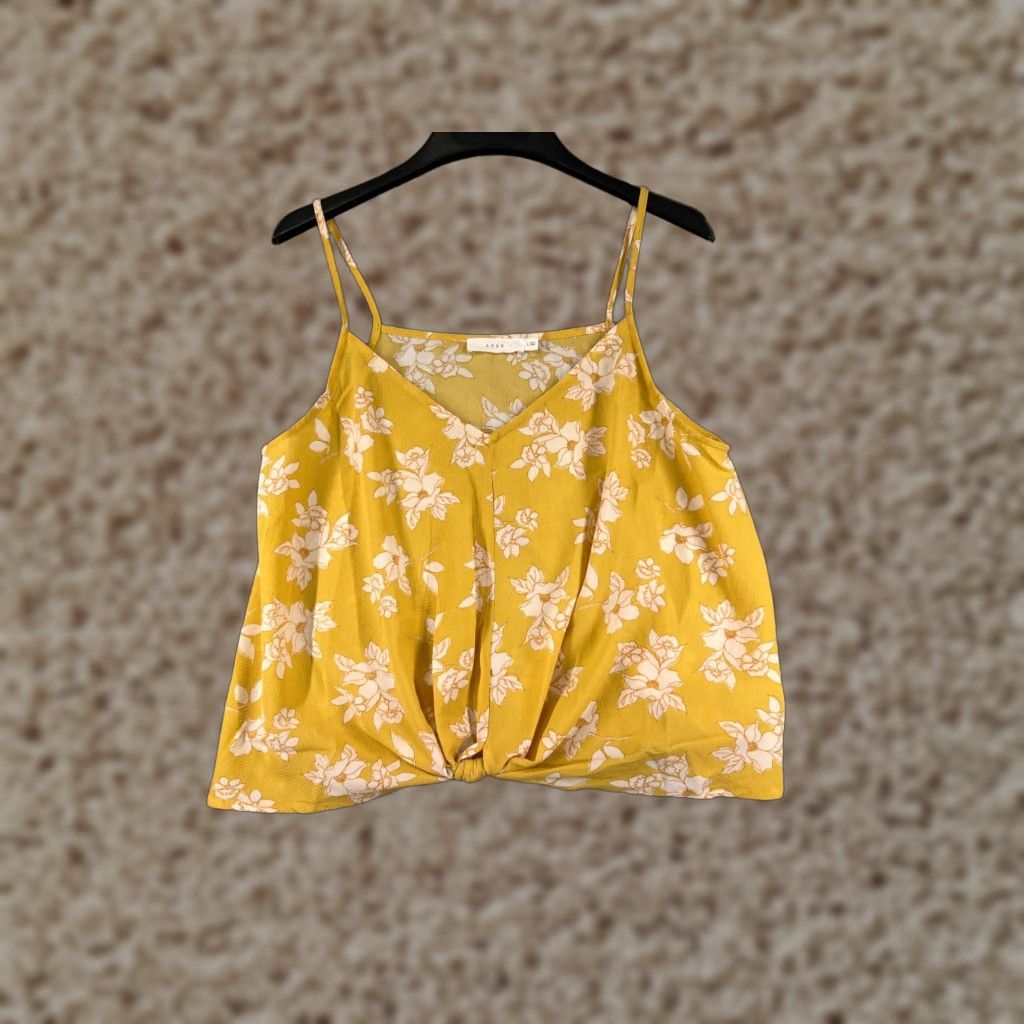 Vintage Lush Shirt Womens Floral Sleeveless Spaghetti Strap Crop Yellow V-Neck Polyester Cropped Top L Size L / US 10 / IT 46 - 1 Thumbnail