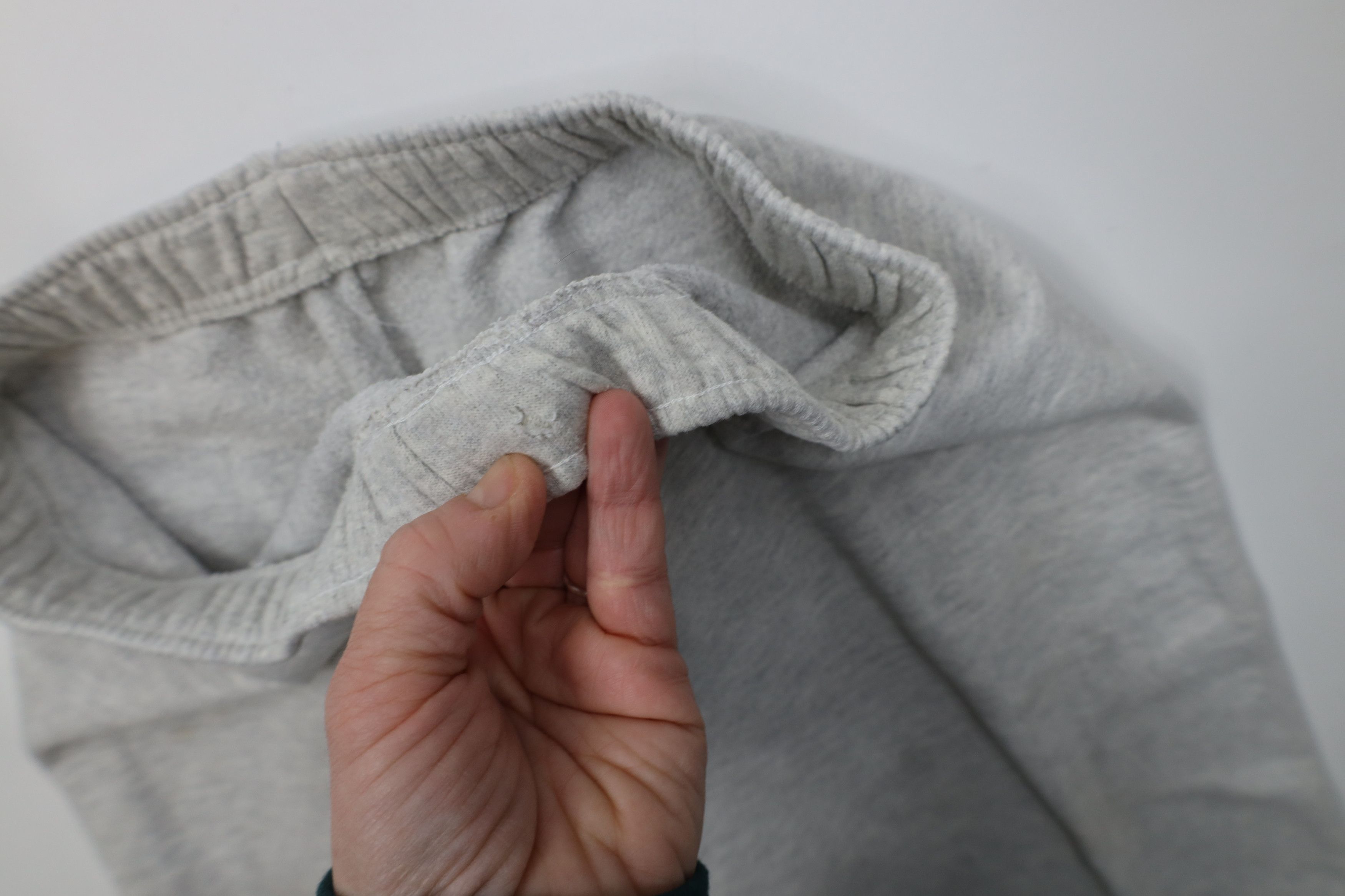 Vintage Vintage 70s 80s Streetwear Sweatpants Joggers Gray USA Size 30" / US 8 / IT 44 - 8 Thumbnail