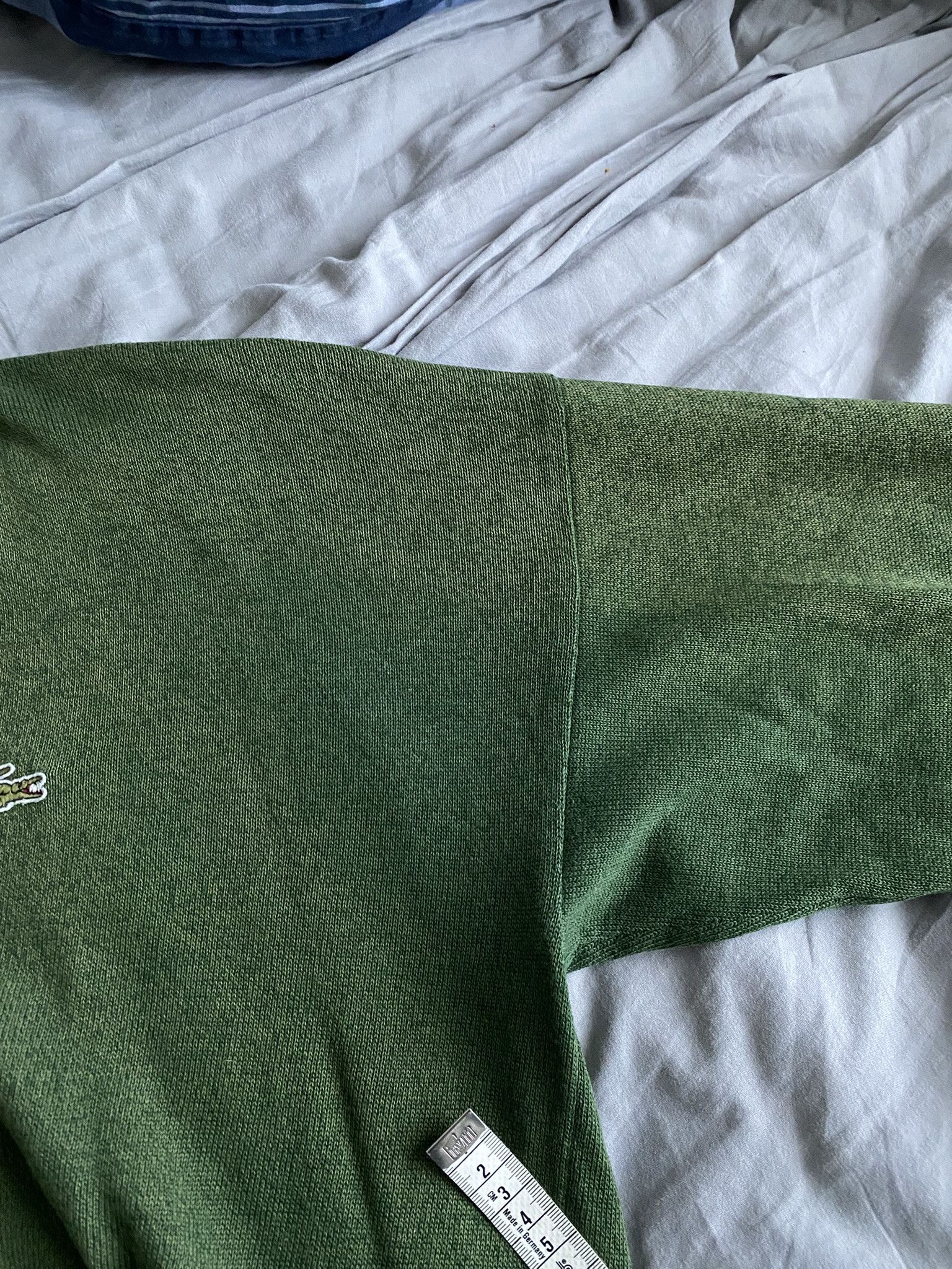 Lacoste Made in France - Sunfade V-Neck Size US L / EU 52-54 / 3 - 8 Thumbnail