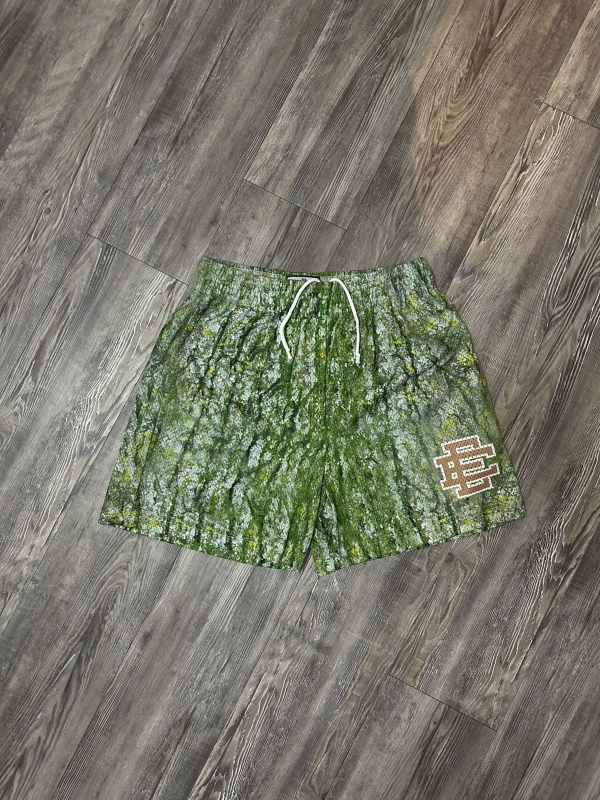 Eric Emanuel EE LAS VEGAS CAMO RELEASE Size US 32 / EU 48 - 1 Thumbnail