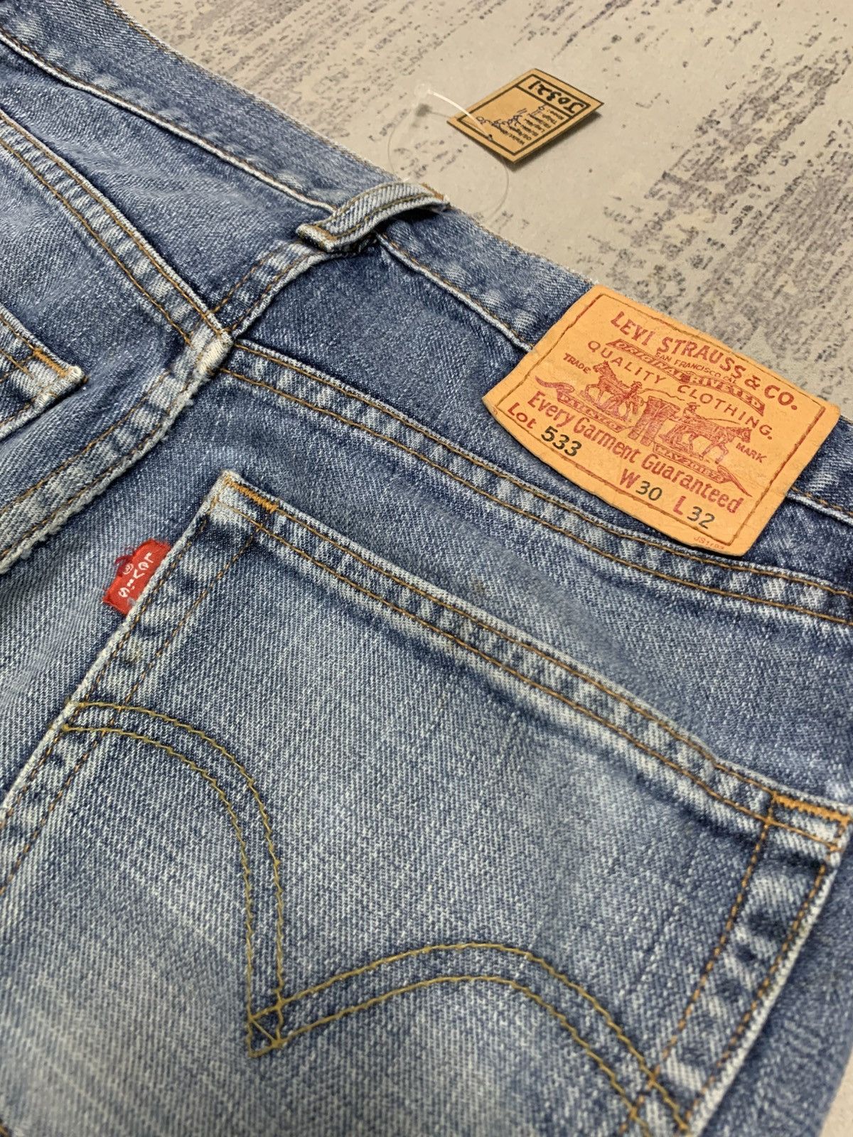 Levi's VTG Y2K Levi’s 533 Loose Straight Denim Jeans Faded Wash Size US 30 / EU 46 - 10 Thumbnail