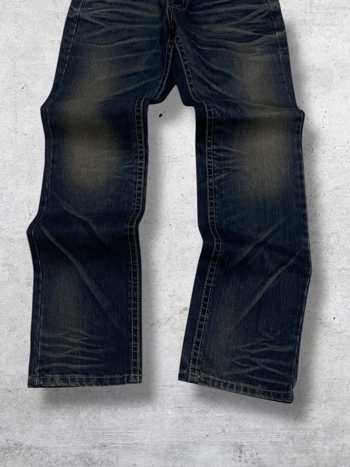Tornado Mart 1990S LOLITA JAPAN DESIGNER SKULL ART MUDWASH ICONIC DENIM Size US 28 / EU 44 - 3 Thumbnail