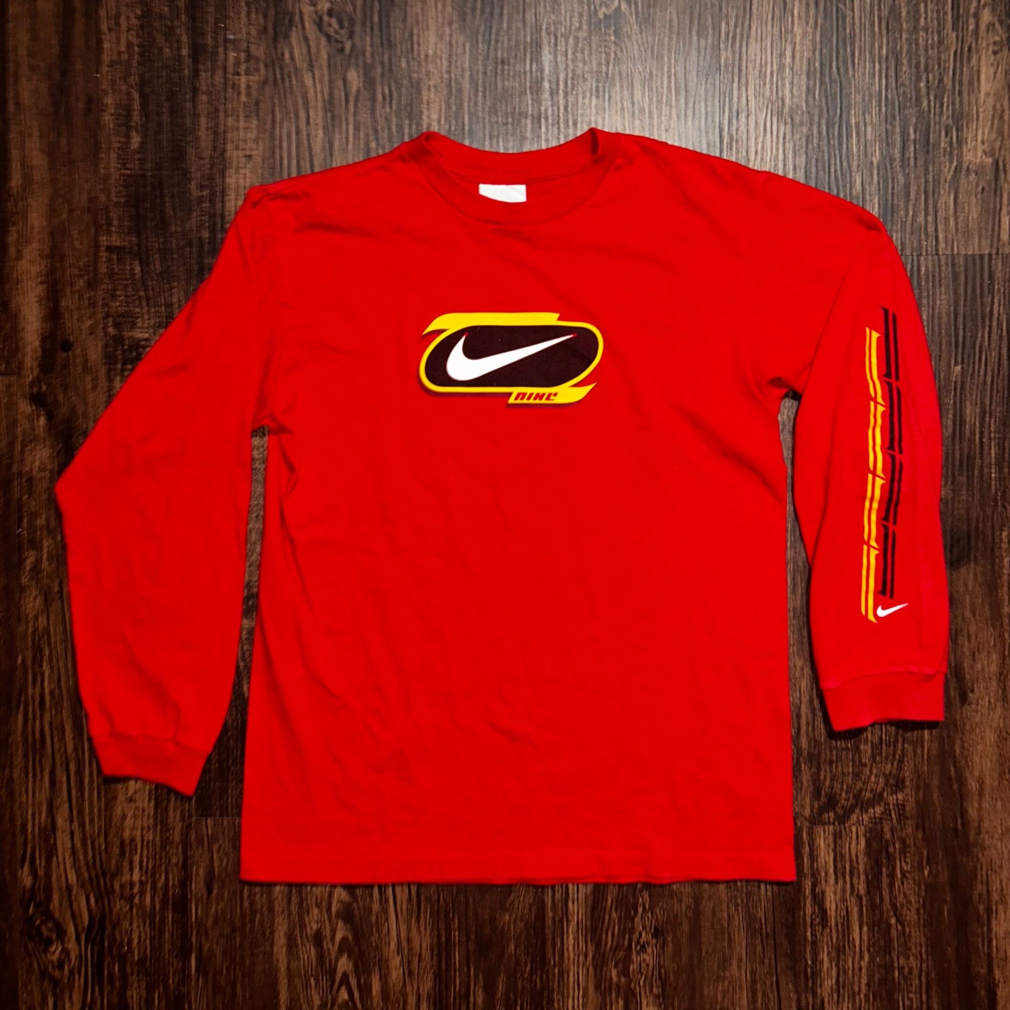Nike Vintage/Y2K Nike Red Long Sleeve Shirt Size US L / EU 52-54 / 3 - 1 Thumbnail