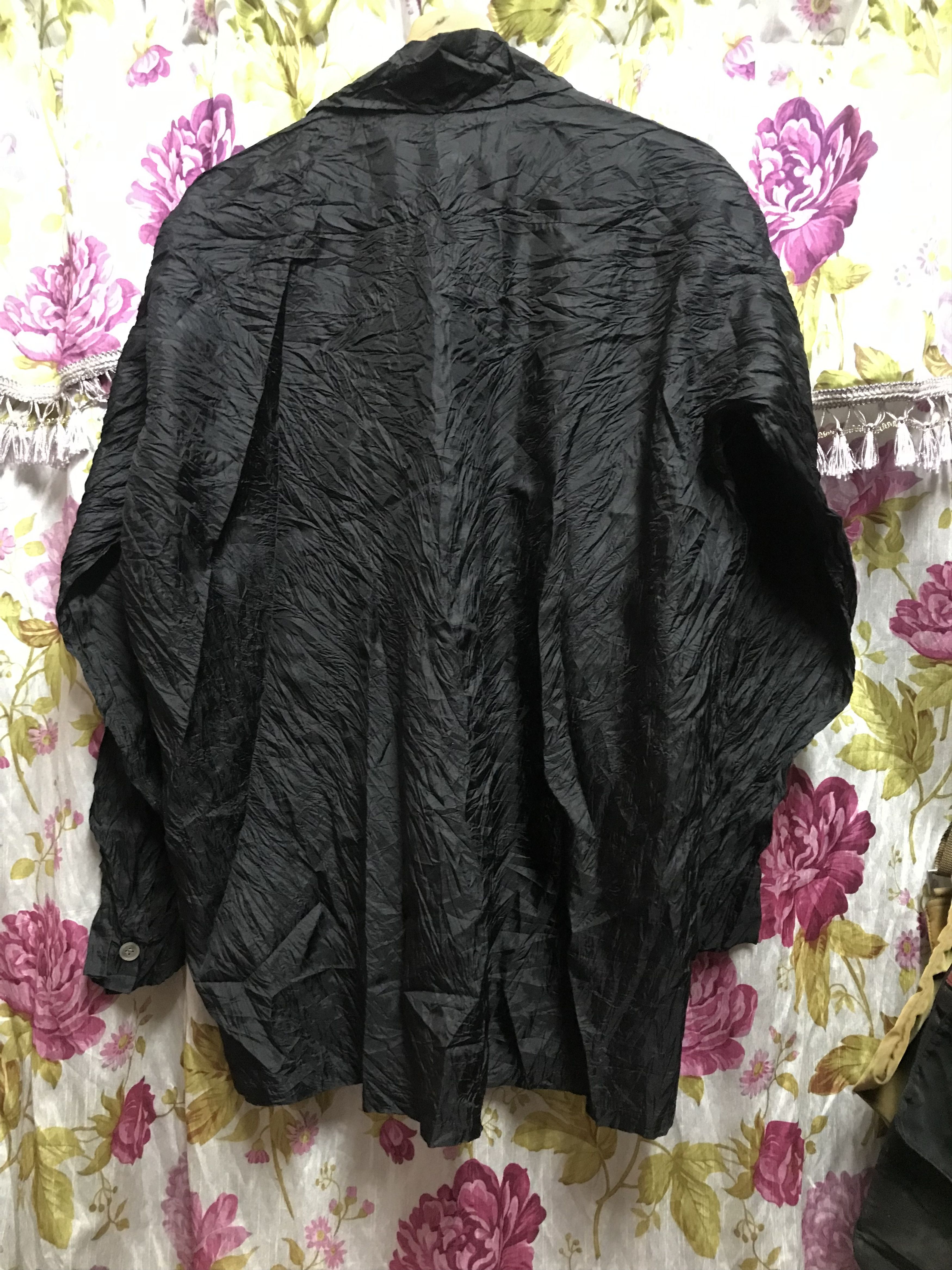 Issey Miyake ISSEY MIYAKE BUTTON Size US M / EU 48-50 / 2 - 2 Thumbnail