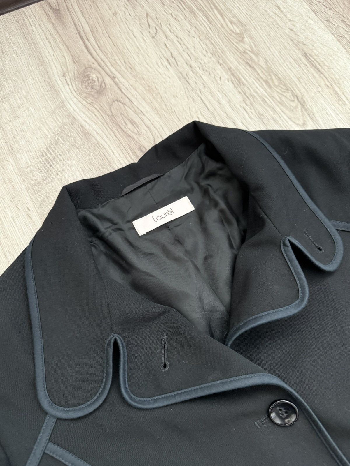 Laurel Laurel Black Virgin Wool Blazer Stitched Line Detail Size 42 Size M / US 6-8 / IT 42-44 - 4 Thumbnail