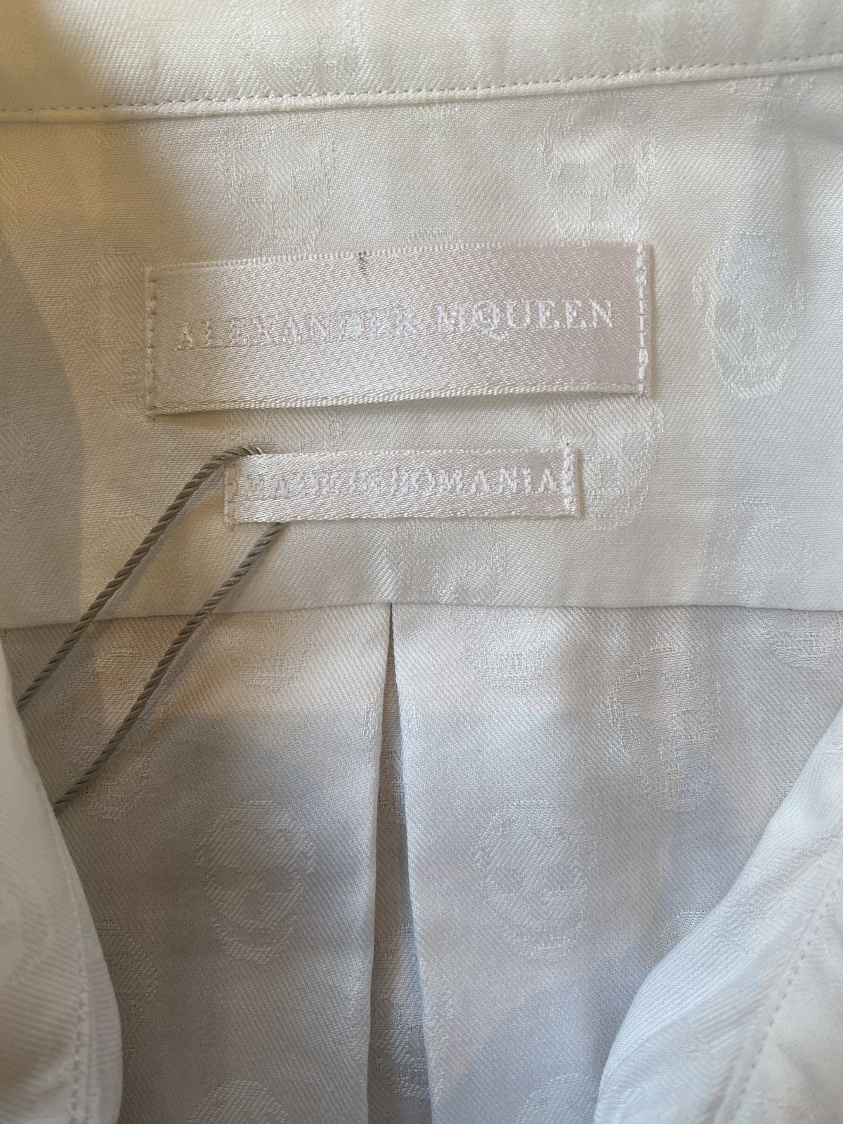 Alexander McQueen Alexander McQueen Subtle SkullShort Sleeve Shirt Size US S / EU 44-46 / 1 - 4 Thumbnail