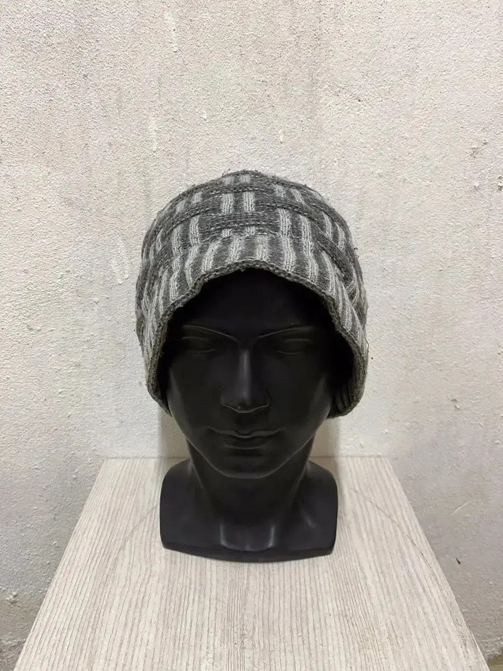 Japanese Brand Japanese Brand Rare Design Beanie Hat Size ONE SIZE - 3 Thumbnail