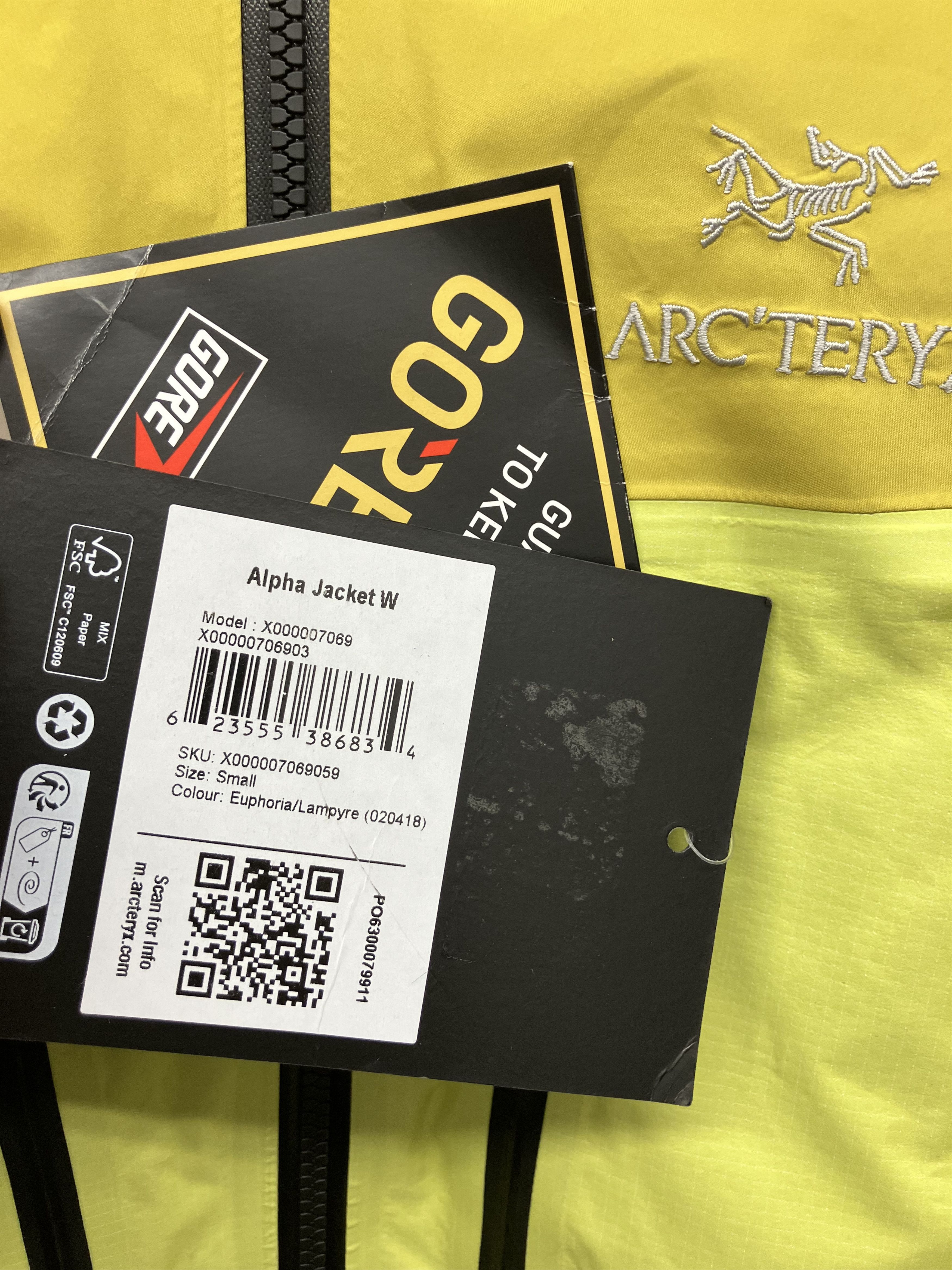 Arc'teryx Arc'Teryx Womens' Alpha Jacket Size S / US 4 / IT 40 - 2 Thumbnail