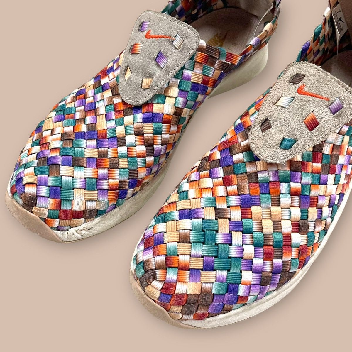Nike Nike Air Woven "Multi-Color" Size US 8 / EU 41 - 14 Thumbnail