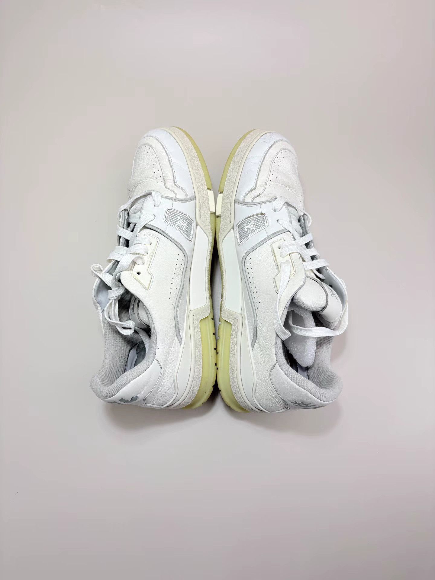 Louis Vuitton LOUIS VUITTON LV TRAINER White Cement Sneakers K1 Size US 11 / EU 44 - 5 Thumbnail
