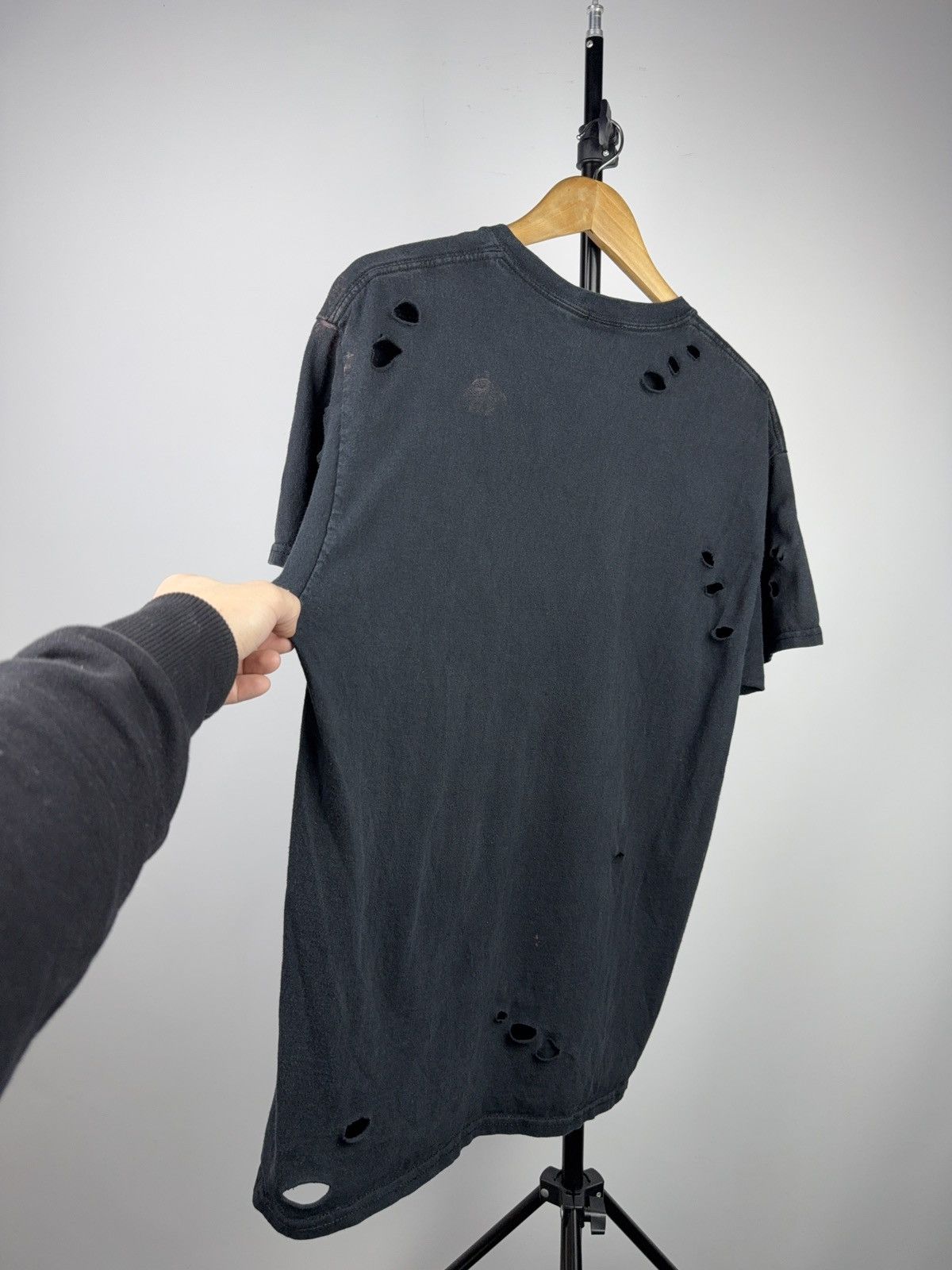 Thrasher 00s Thrasher Magazine Distressed Tee Grunge Skate T-Shirt Size US L / EU 52-54 / 3 - 12 Thumbnail