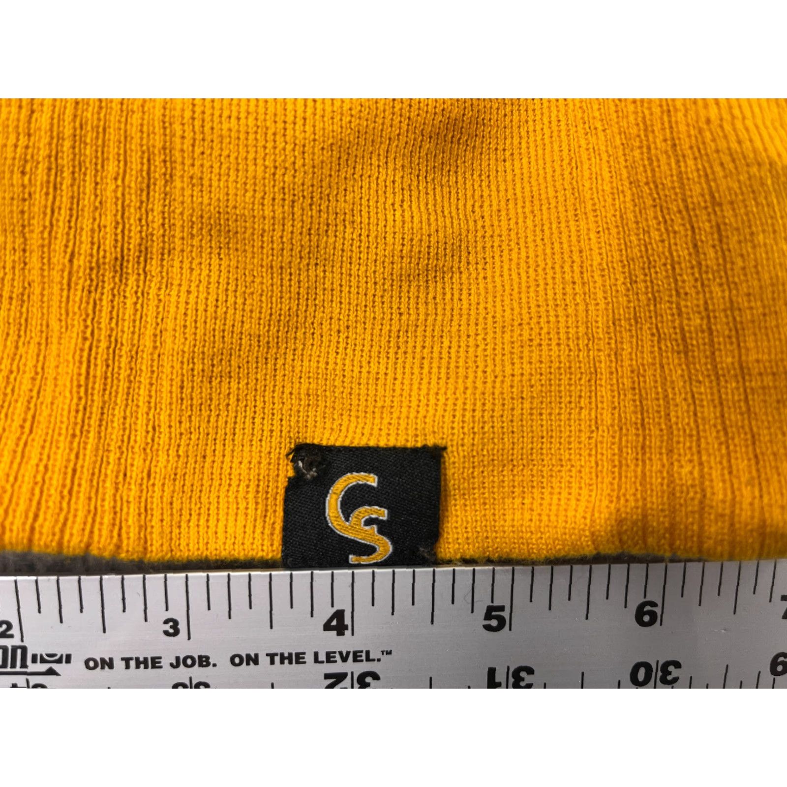 Vintage Hockey Beanie Adult One Size Yellow Embroidered Knit Acrylic Reversible Toque Size ONE SIZE - 5 Thumbnail