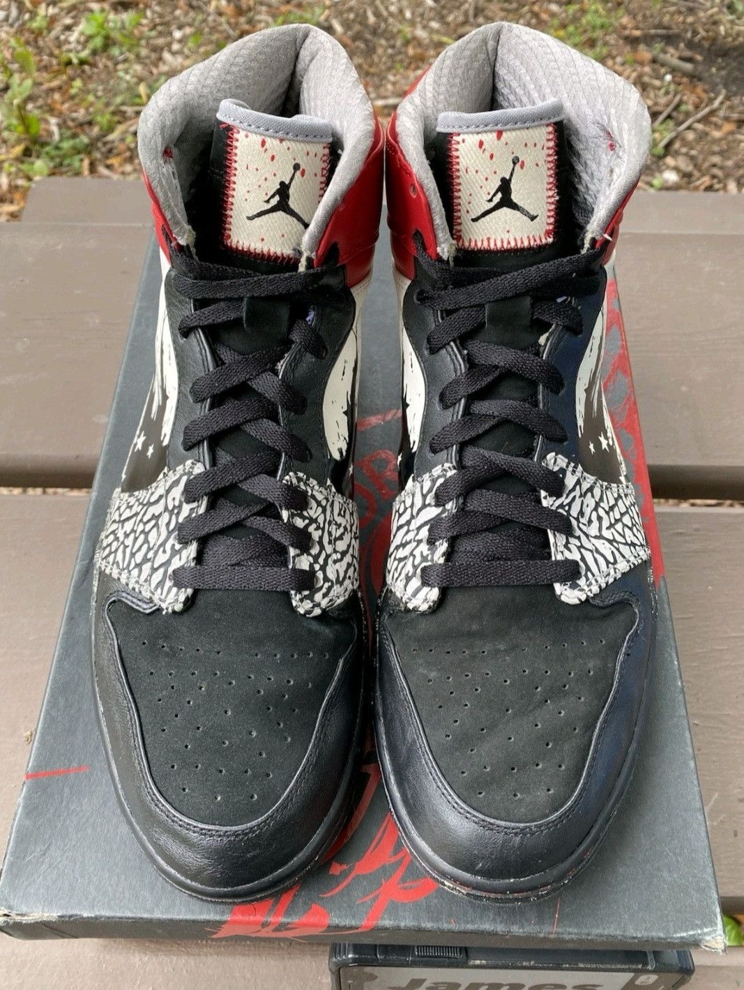 Jordan Brand Dave White Nike Air Jordan Retro 1 High Wings For The Future Size US 11.5 / EU 44-45 - 2 Thumbnail