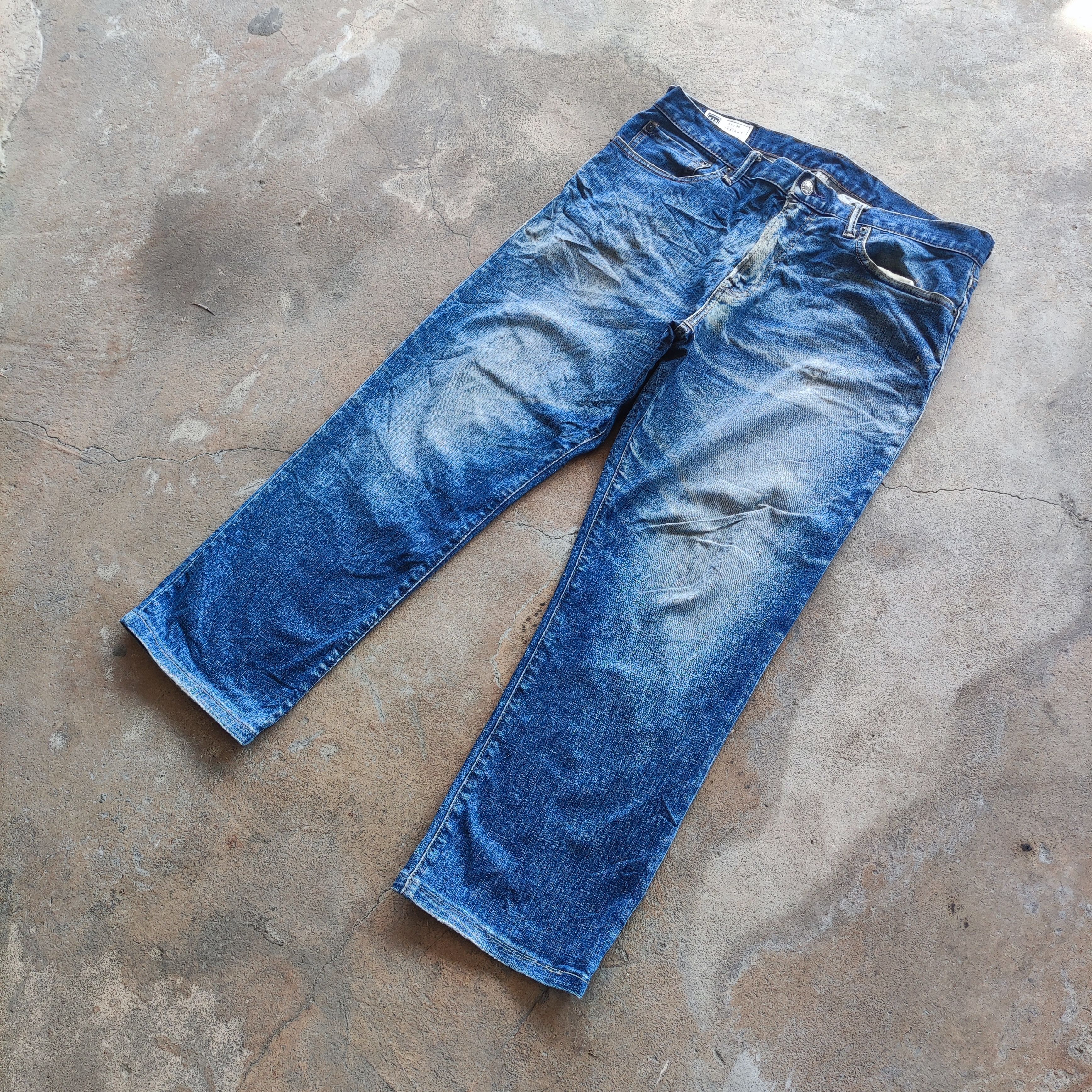 Gap Vintage GAP Brand Baggy Jeans Denim Pants Size US 37 - 2 Thumbnail