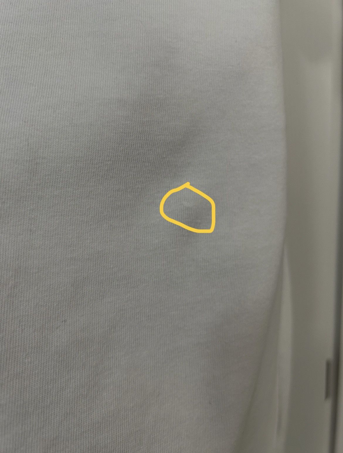 Comme des Garcons White Comme Des Garçons Gold Heart Tee Size US XL / EU 56 / 4 - 6 Thumbnail