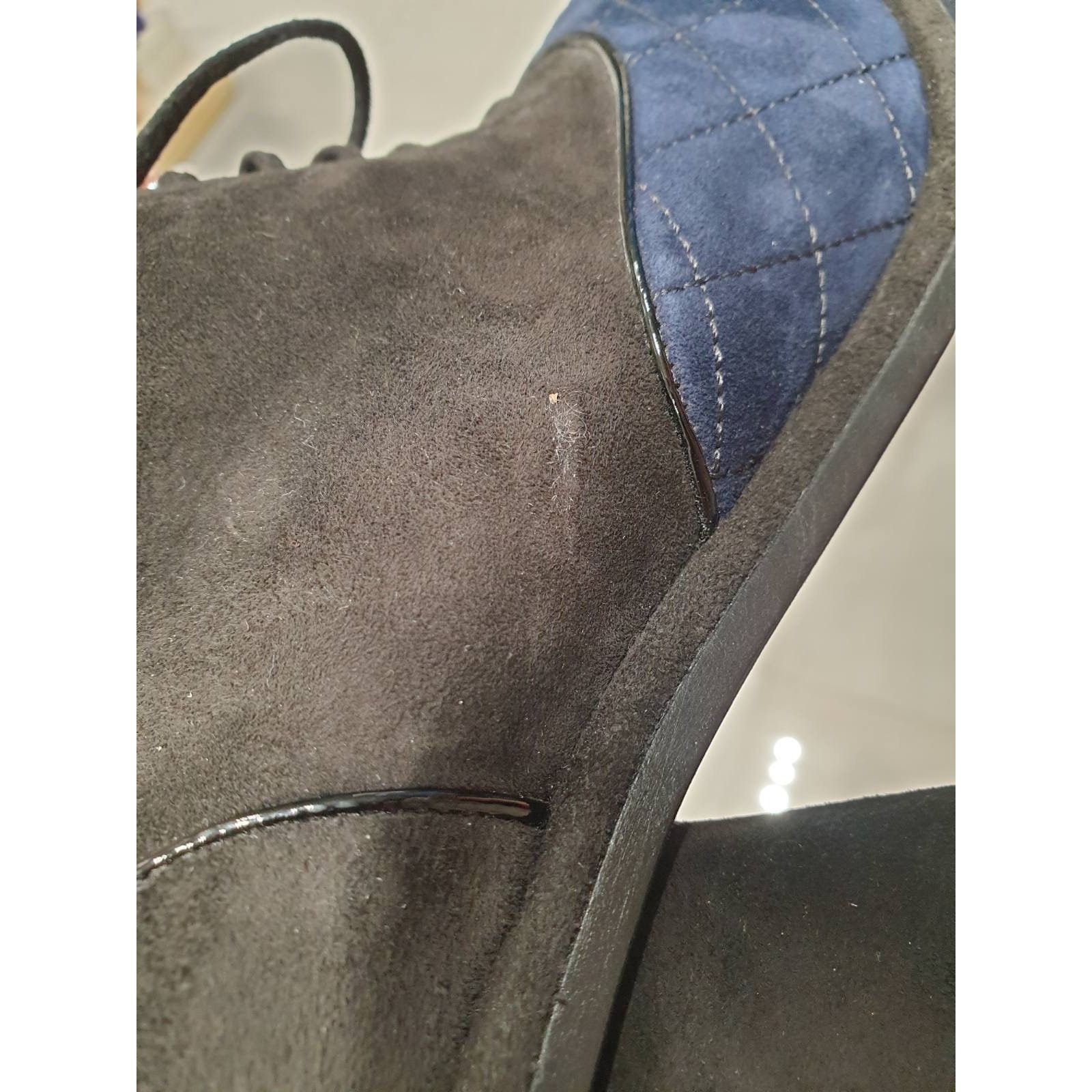 Chanel Chanel Blue Black Suede CC Block Heel Oxford Booties 38 Size US 7 / IT 37 - 8 Thumbnail
