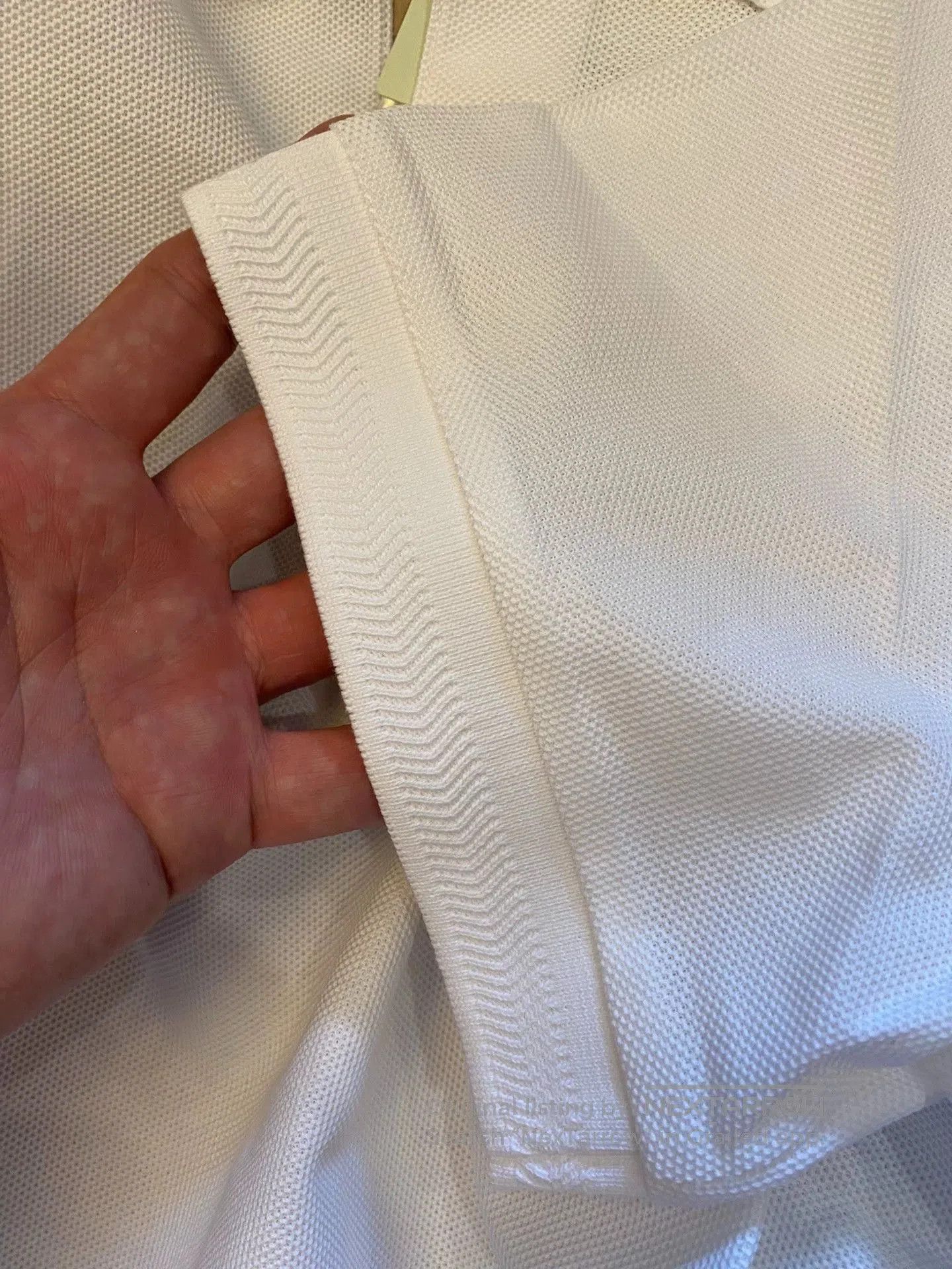 Burberry White Short. Size US L / EU 52-54 / 3 - 7 Thumbnail