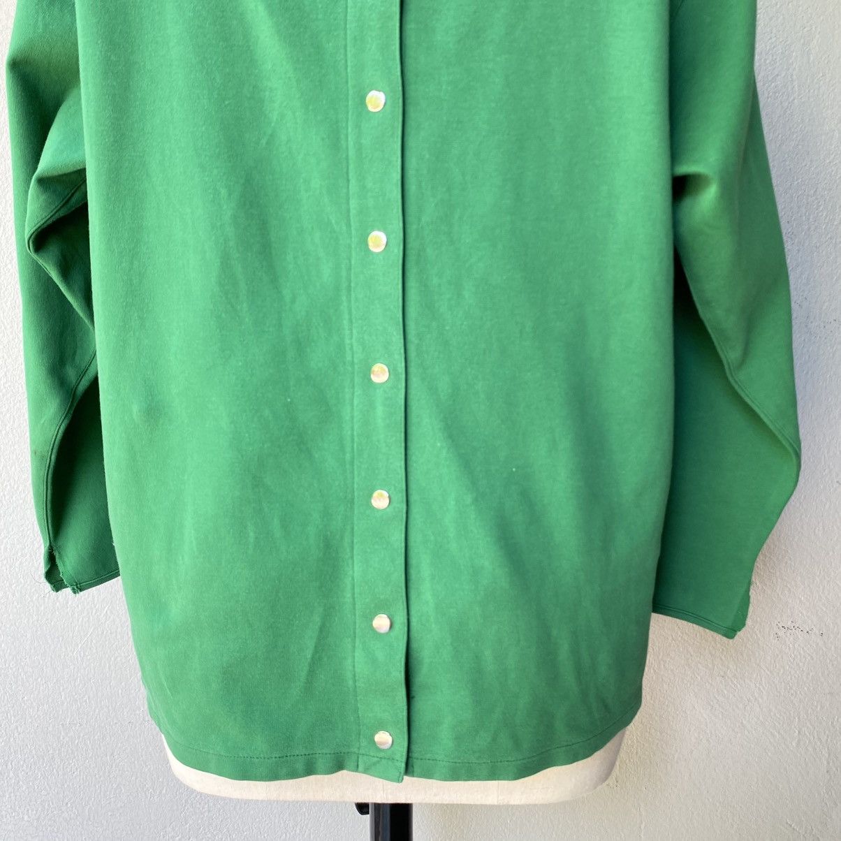 Dior Christian Dior Green Long Sleeve Back-Snap Top with Logo Size M / US 6-8 / IT 42-44 - 18 Thumbnail