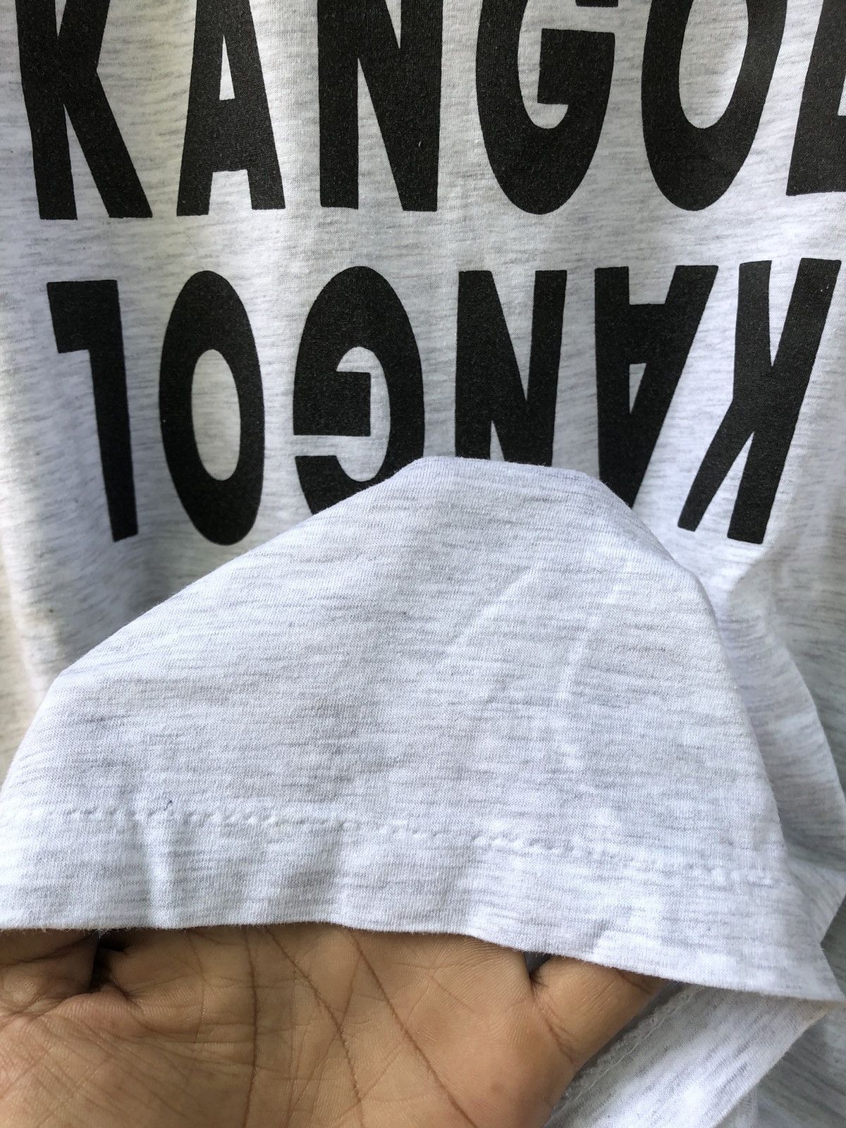 Kangol 🔥Vintage 90s🔥 Casual Kangol Centre Logo Tshirts Size US M / EU 48-50 / 2 - 10 Thumbnail
