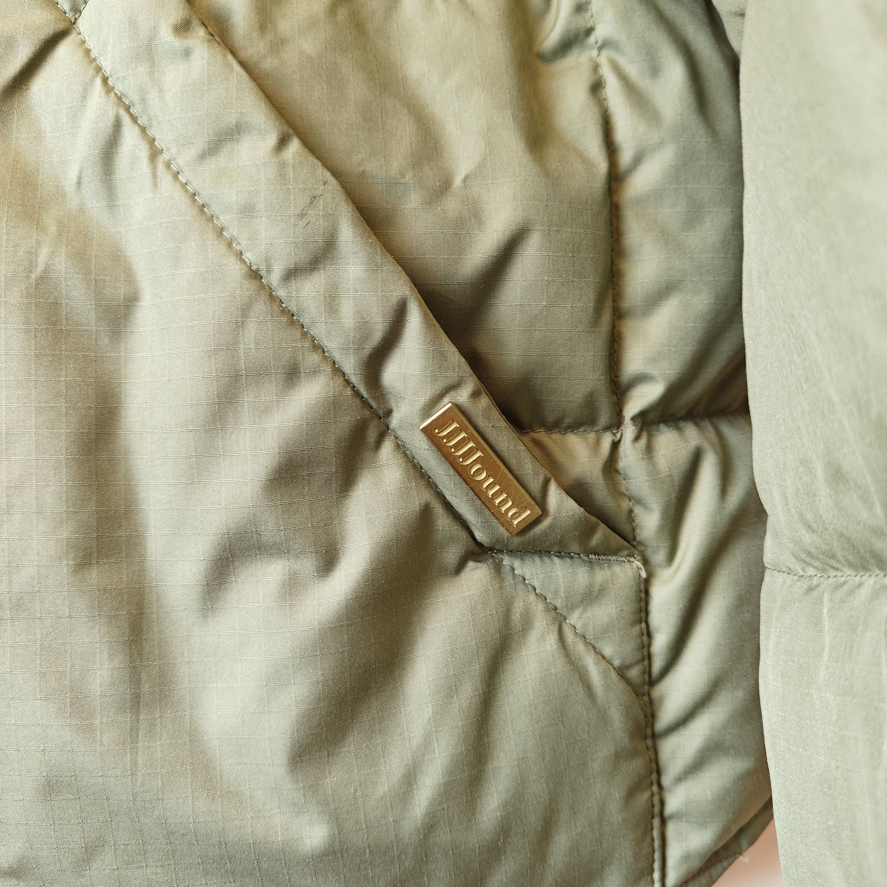 Eddie Bauer × JJJJound olive down jacket expedition Size US S / EU 44-46 / 1 - 6 Thumbnail