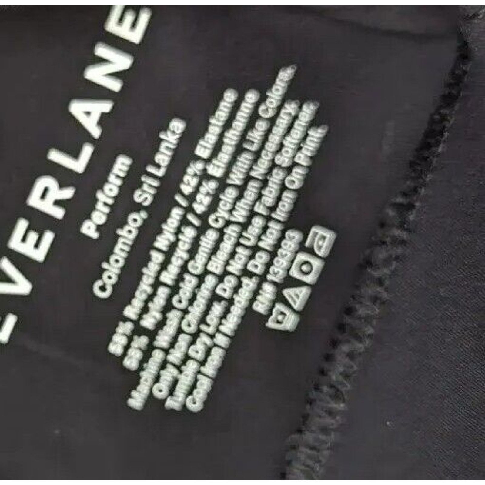 Everlane Everlane Perform Bra Women Medium Black Square Neck Sports Size M / US 6-8 / IT 42-44 - 3 Thumbnail