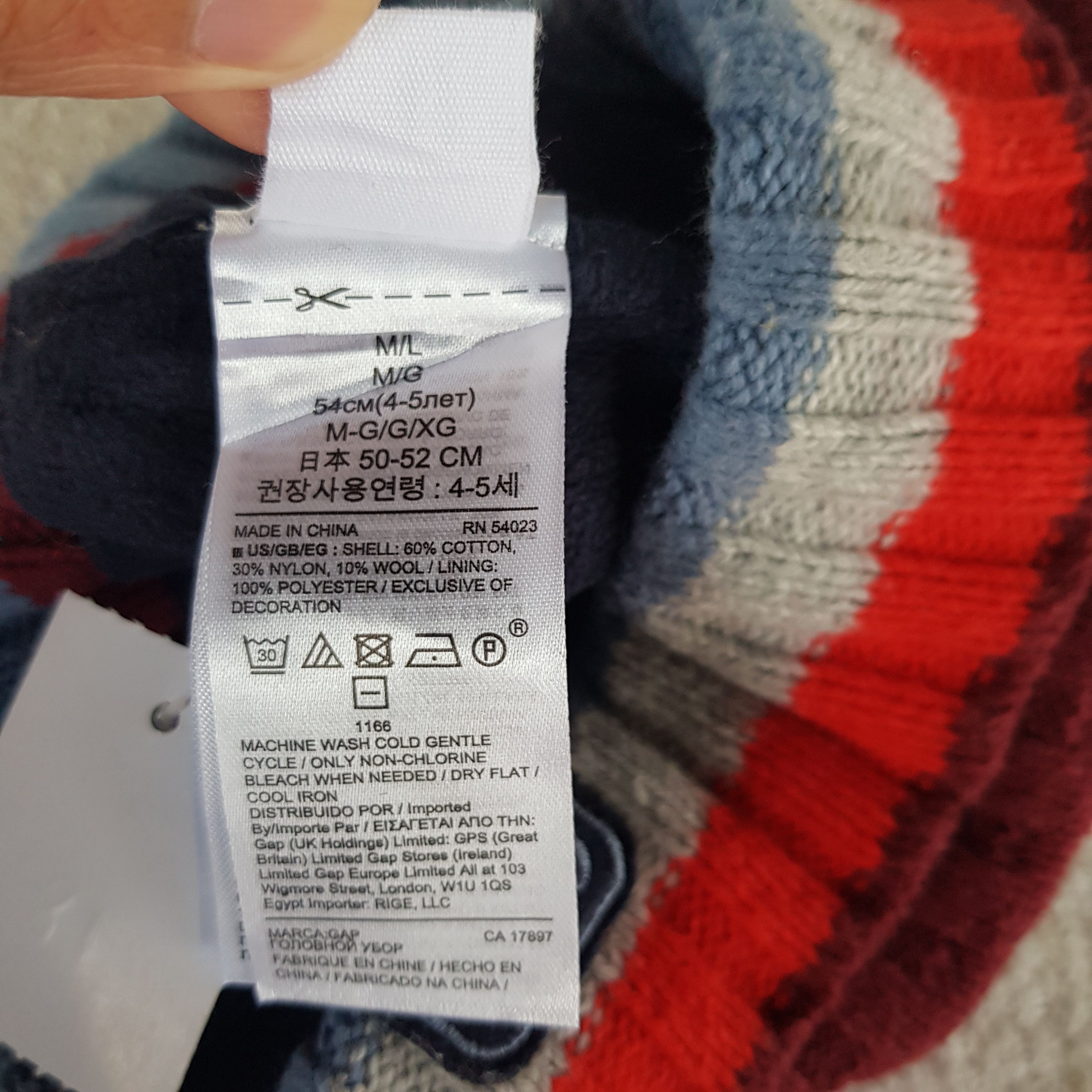 Gap Vintage GAP Beanie Pom Pom Snow Caps Hats. Size ONE SIZE - 7 Thumbnail