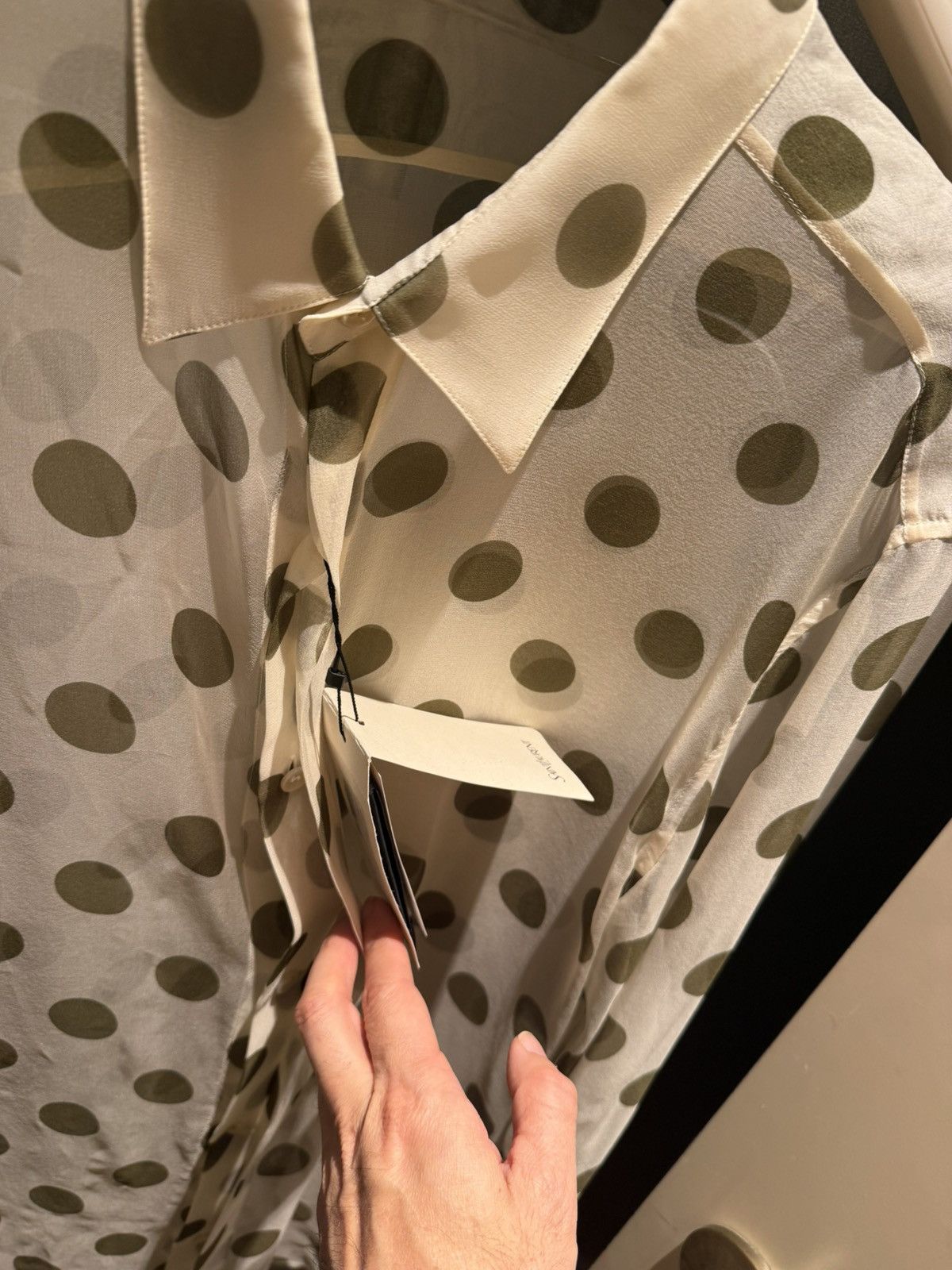 Saint Laurent Paris mulberry silk polka dots shirt collar size 40 Size US M / EU 48-50 / 2 - 7 Thumbnail