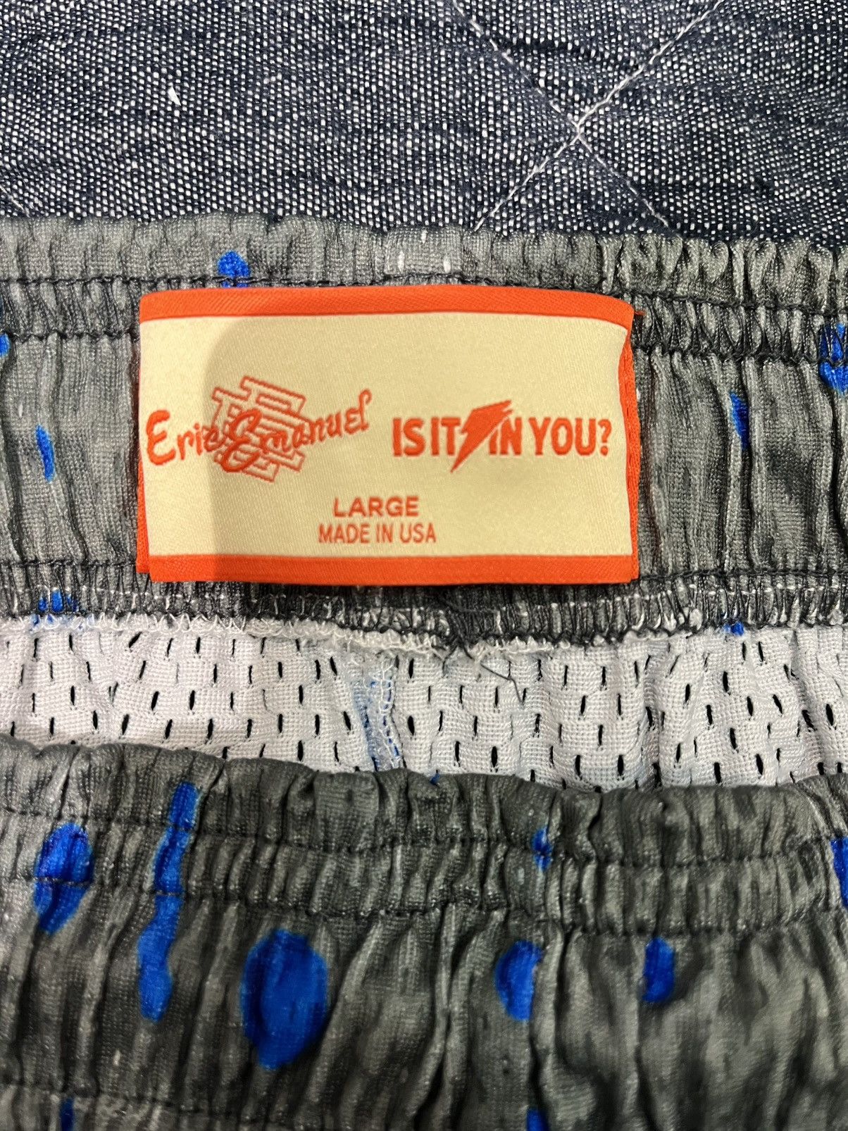 Eric Emanuel × Gatorade Eric Emanuel x Gatorade EE short and Towel Bundle Size US 34 / EU 50 - 4 Thumbnail