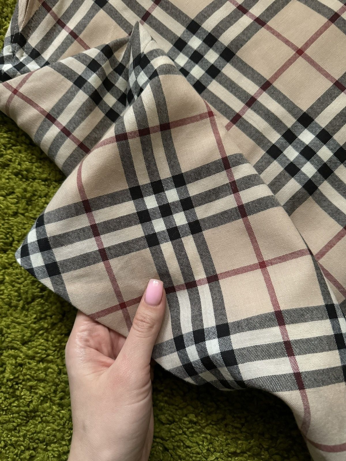 Burberry × Vintage Burberry 2000s vintage iconic nova check wool skirt Size 32" / US 10 / IT 46 - 2 Thumbnail