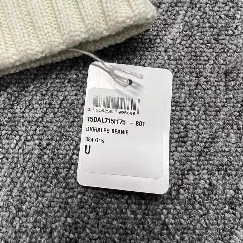 Dior Dior The latest gray letter pattern simple trendy velvet ha Size ONE SIZE - 3 Thumbnail