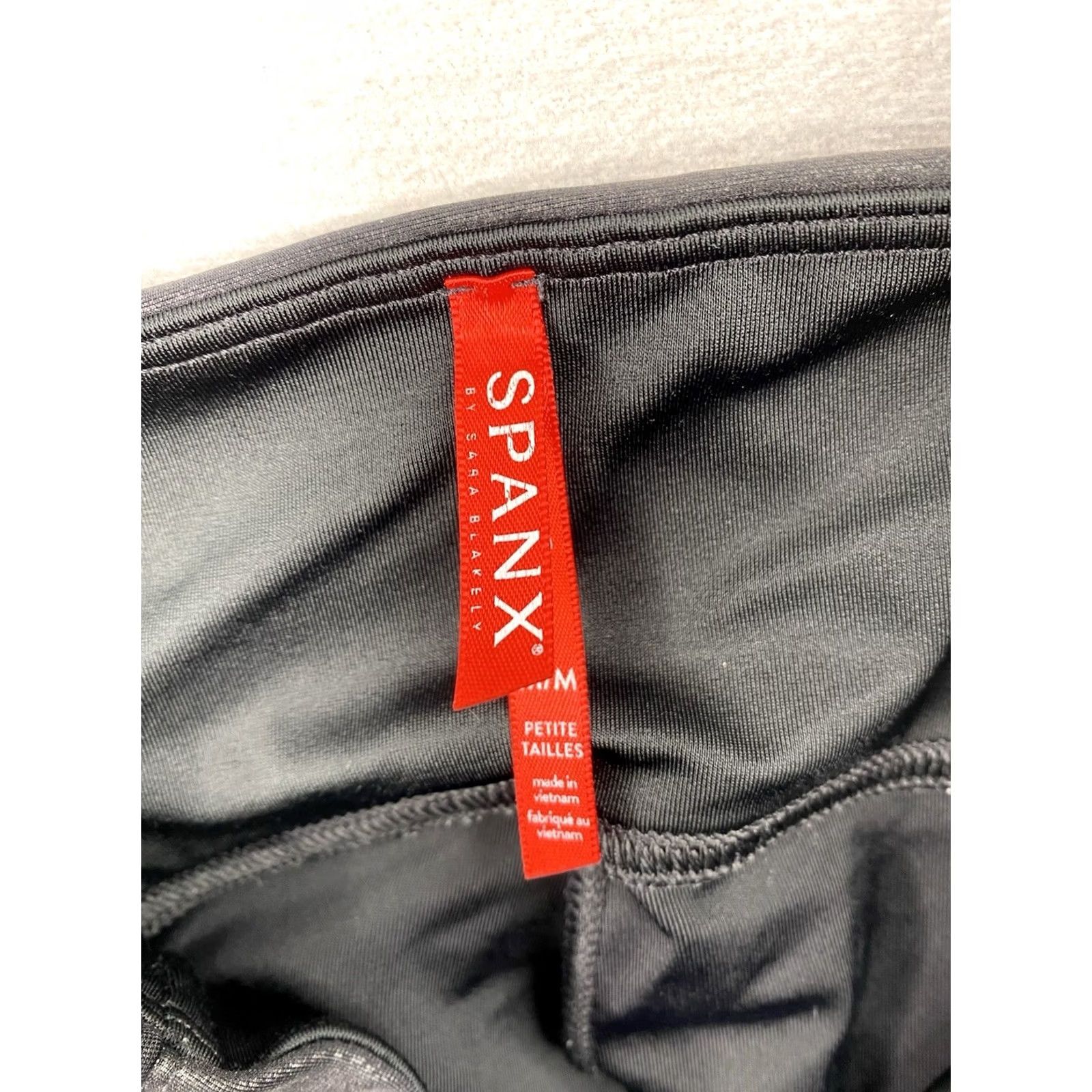 Spanx Spanx Leggings M Petite Black Nylon Polyester Elastane Slimming Skinny Pull On Size 32" / US 10 / IT 46 - 7 Thumbnail