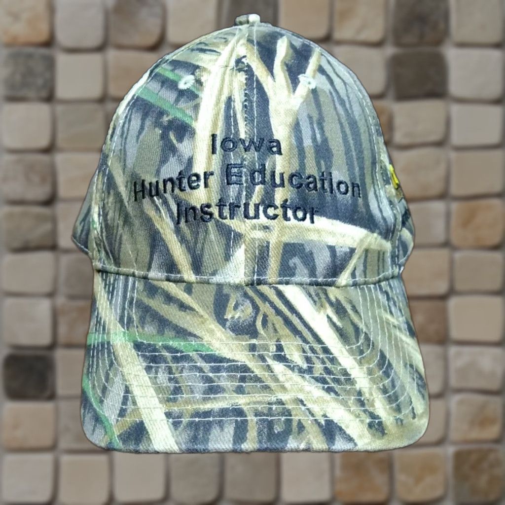 Vintage VINTAGE Head To Toe Iowa Baseball Cap Hat Camouflage Mossy Oak Adjustable Men Size ONE SIZE - 1 Thumbnail
