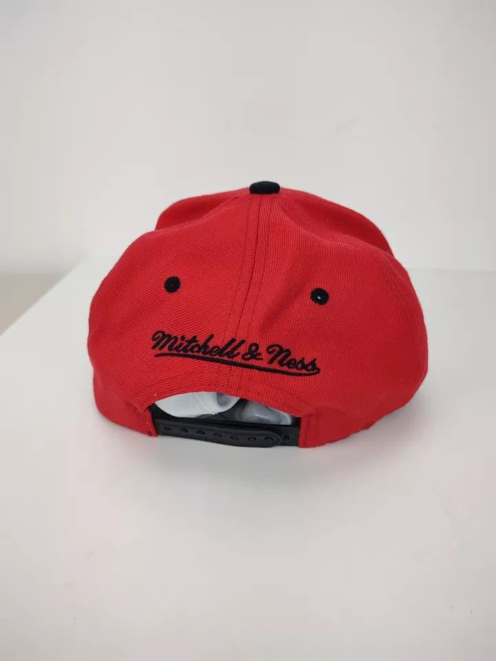 NBA Vintage Chicago Bulls cap nba hardwood Size ONE SIZE - 4 Thumbnail