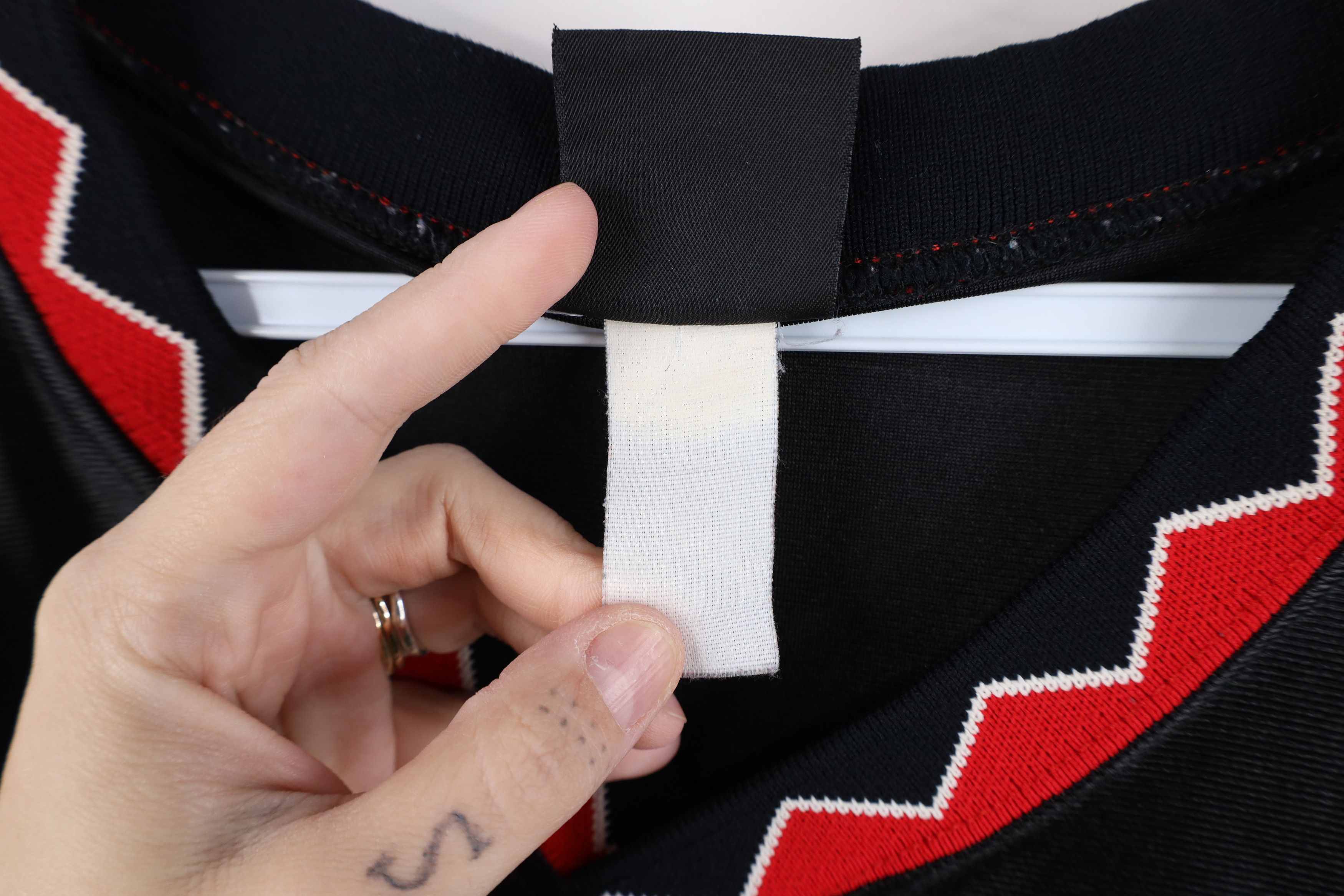 Vintage Vintage 90s Wilson Basketball Striped Geometric #54 USA Size US XXL / EU 58 / 5 - 11 Thumbnail