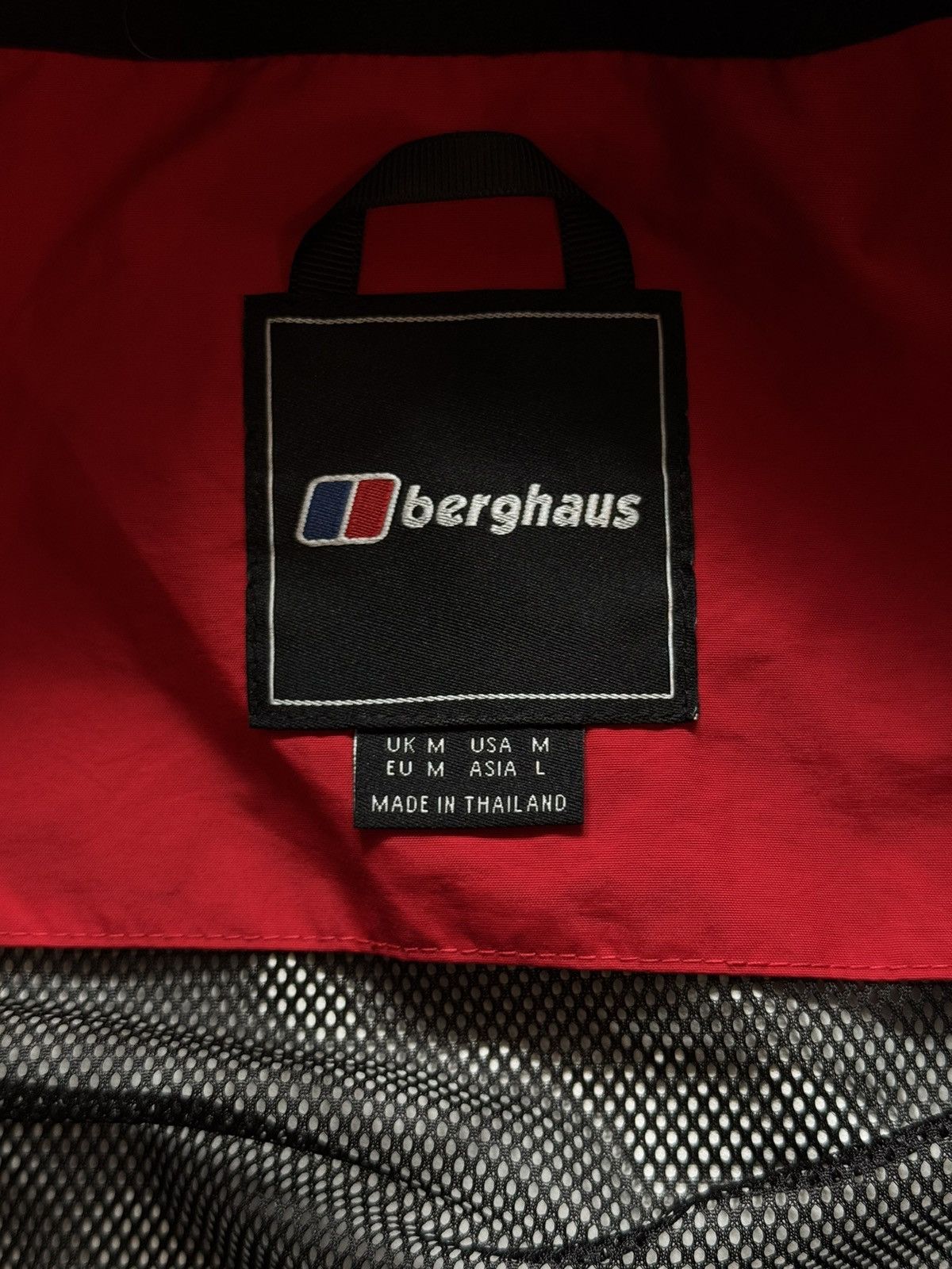 Berghaus Berghaus gorpcore style membrane jacket Size US M / EU 48-50 / 2 - 8 Thumbnail