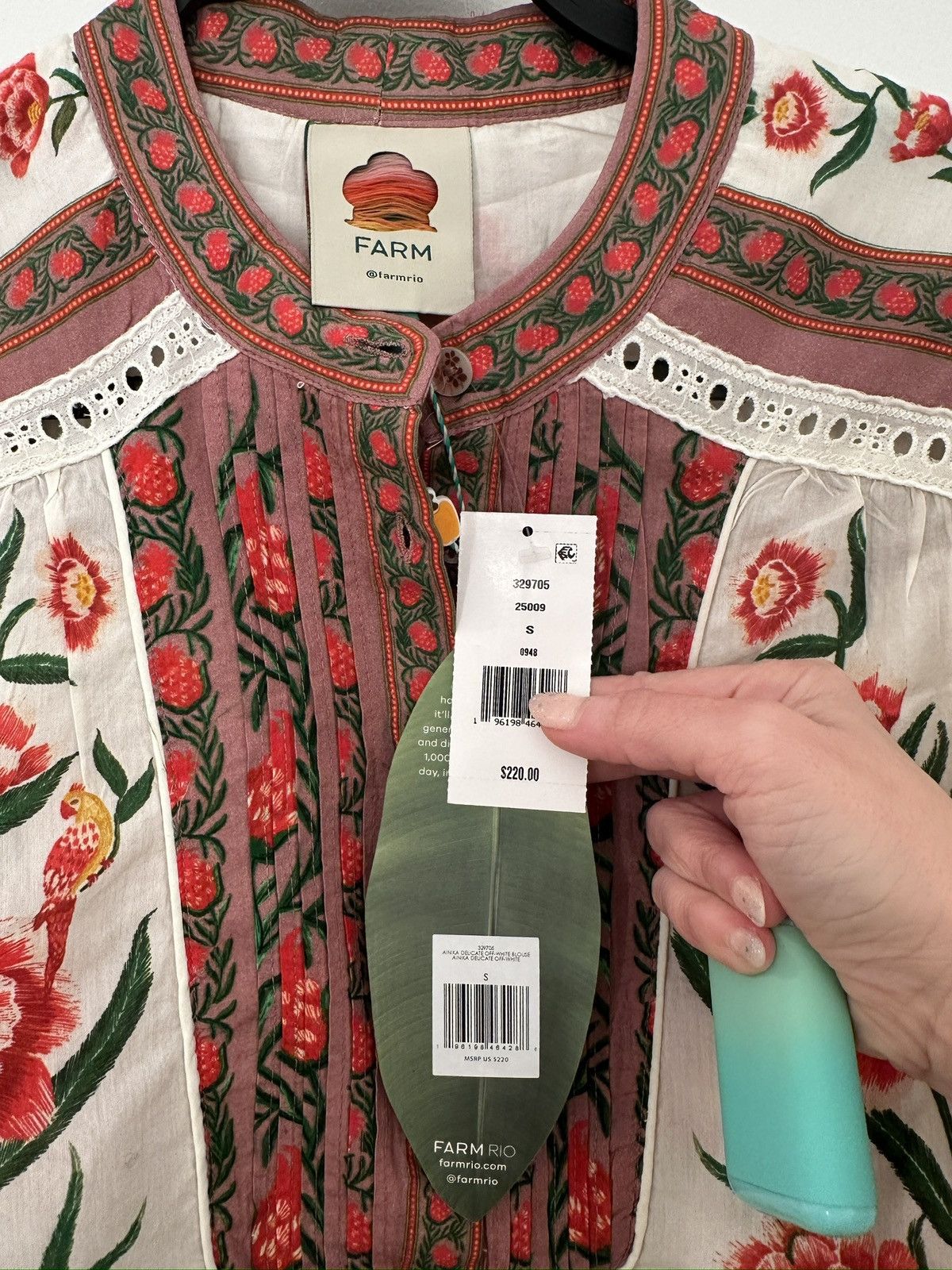 Farm Rio Farm Rio Ainika Floral Embroidered Shirt Size S / US 4 / IT 40 - 7 Thumbnail