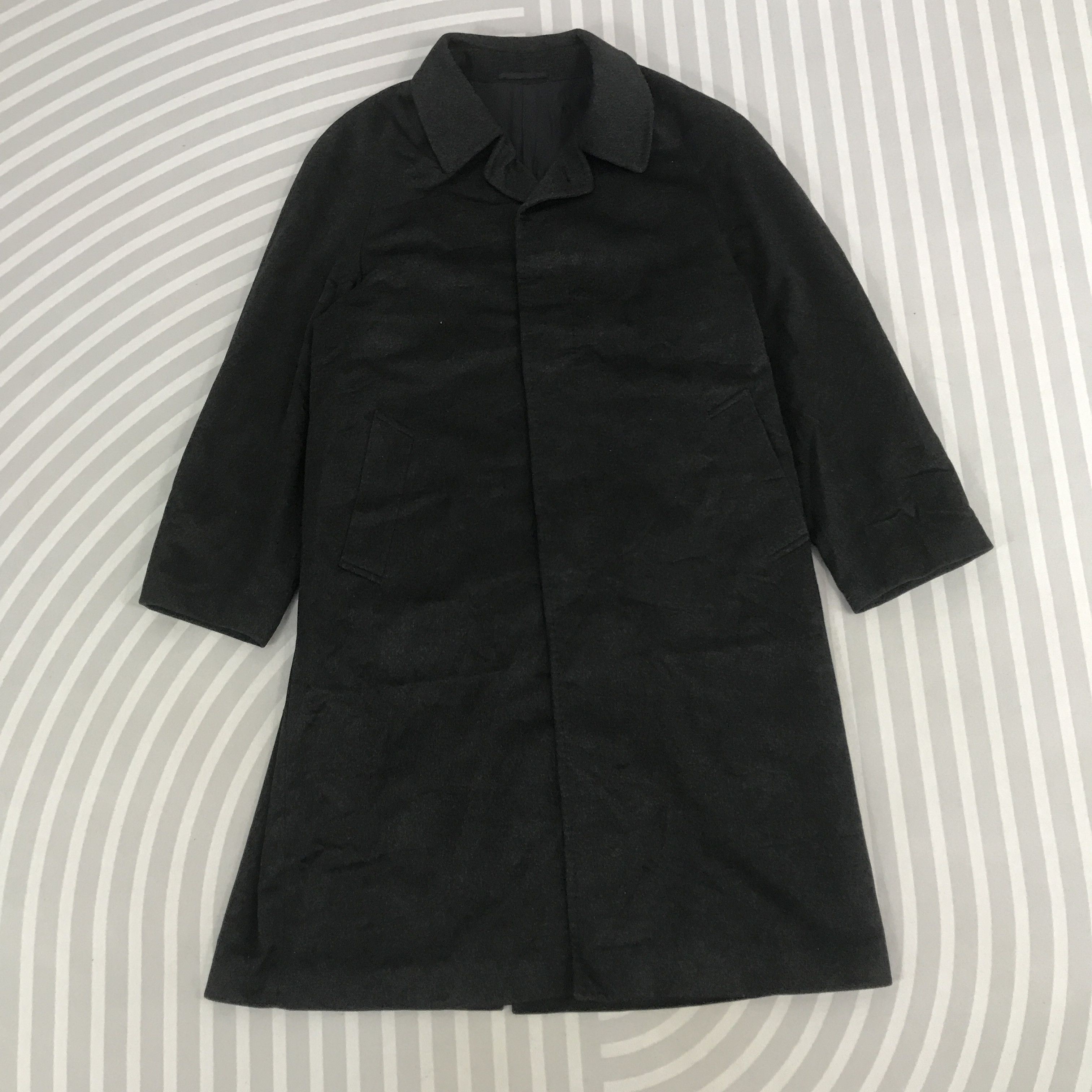 Pierre Balmain × Vintage Vintage Pierre Balmain Long coat Jacket Size US L / EU 52-54 / 3 - 1 Thumbnail
