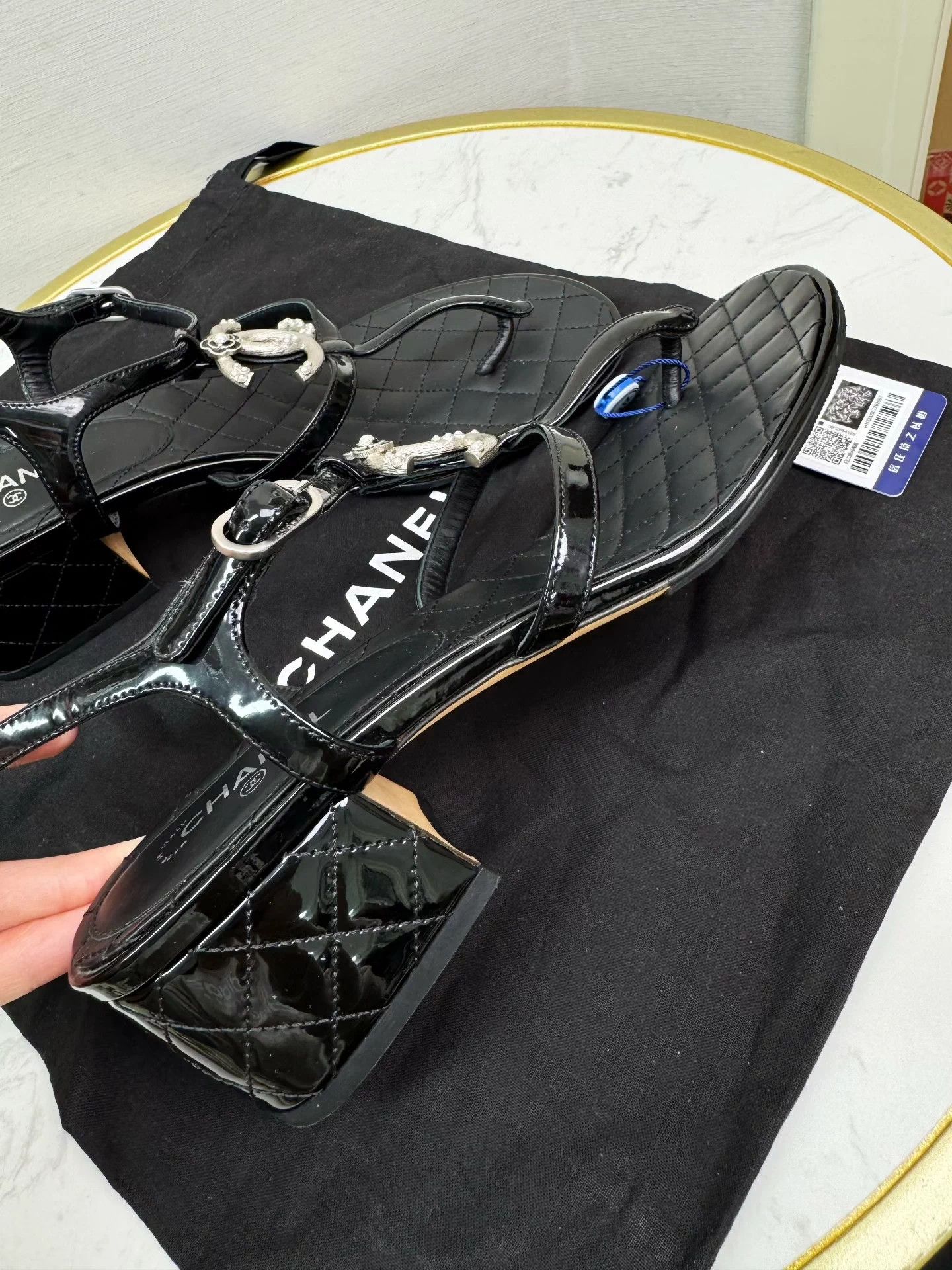 Chanel Chanel Authentic Sandals FR 39 2-3 wears cleaned Size US 8 / IT 38 - 4 Thumbnail