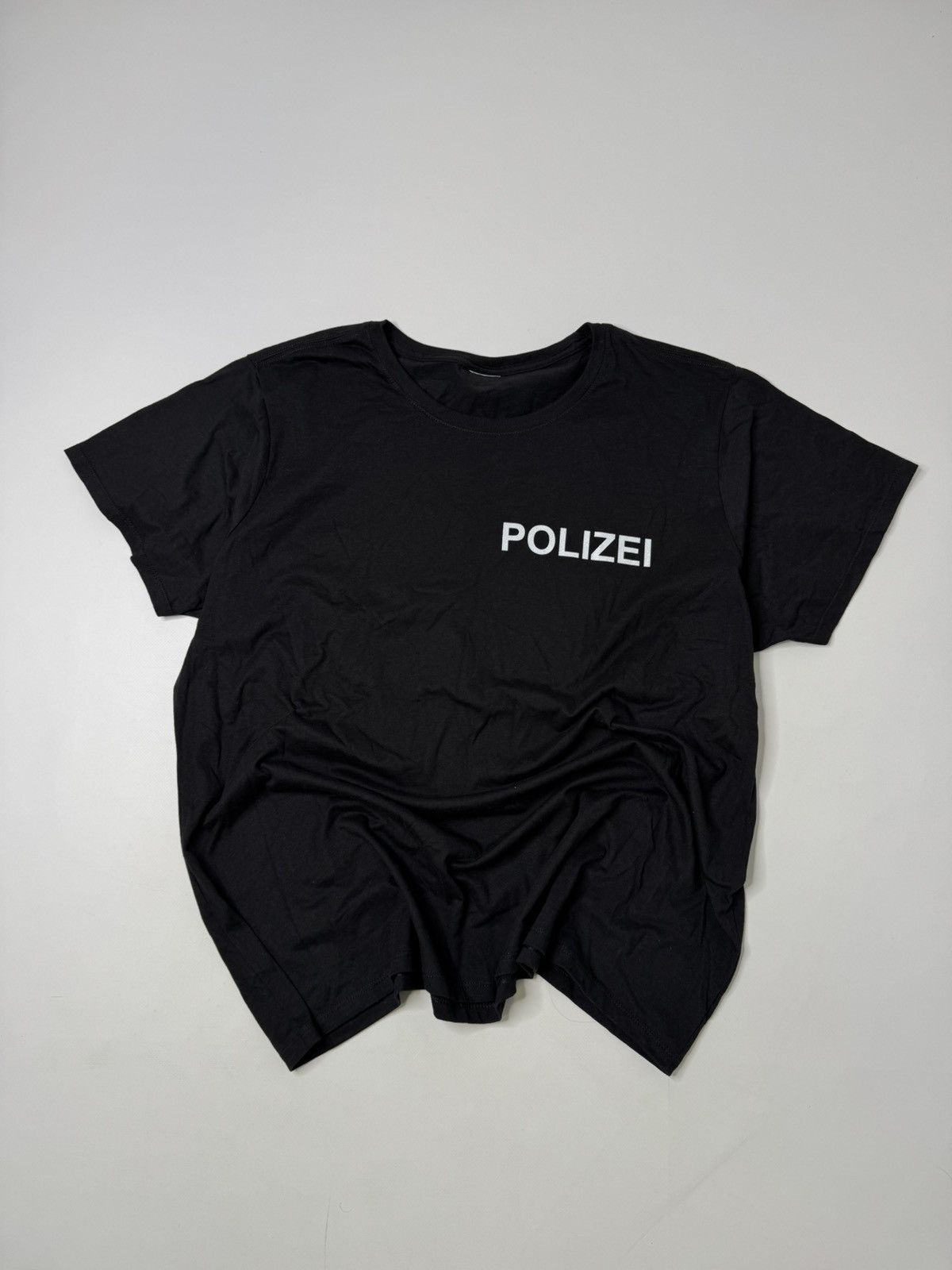 Vintage Vintage 90s POLIZEI tee vetements vibe swag y2k drip skater Size US XL / EU 56 / 4 - 4 Thumbnail