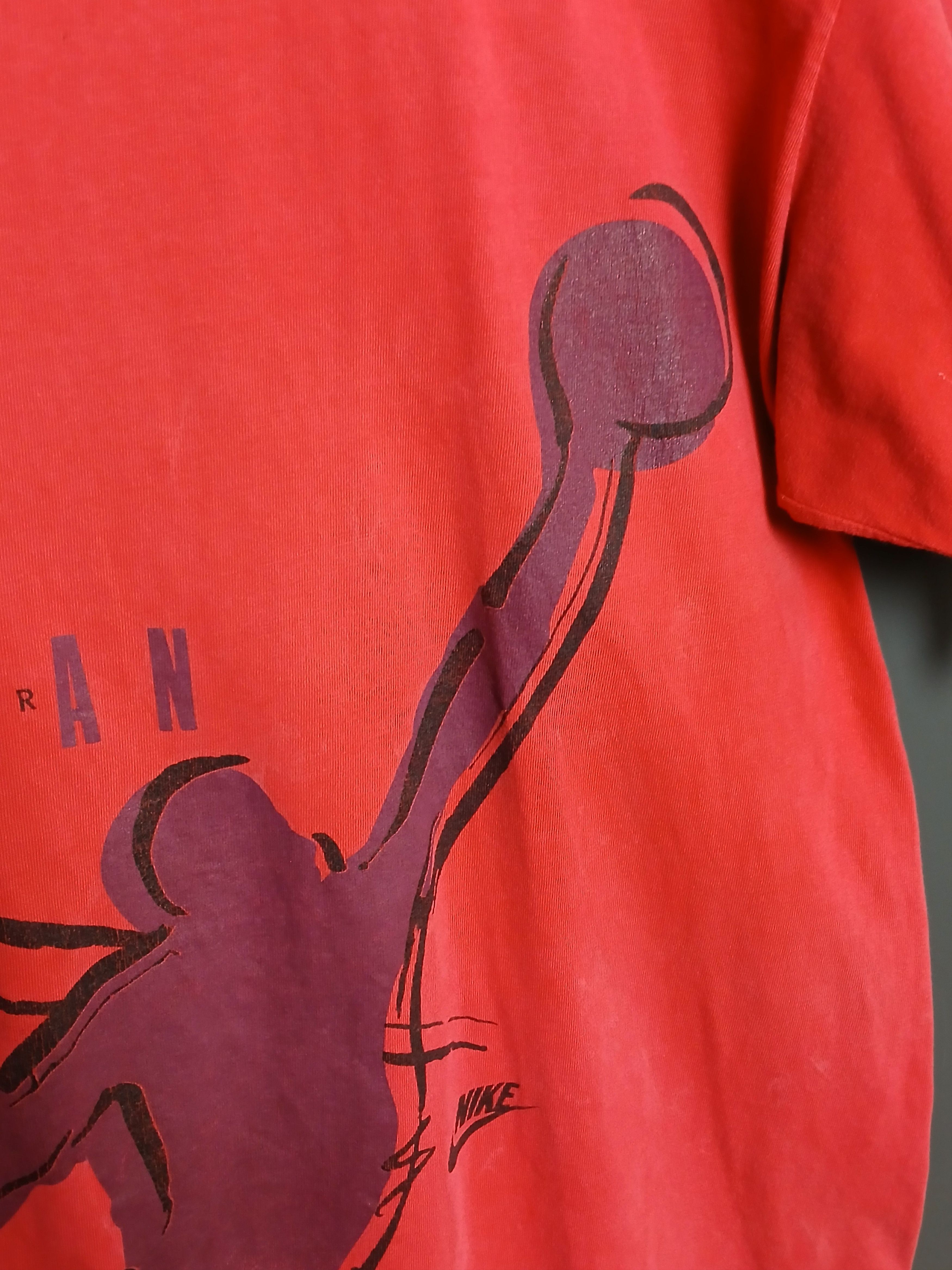 Jordan Brand × Nike × Vintage Vintage Nike AIR Jordan T-Shirt Size US XL / EU 56 / 4 - 6 Thumbnail