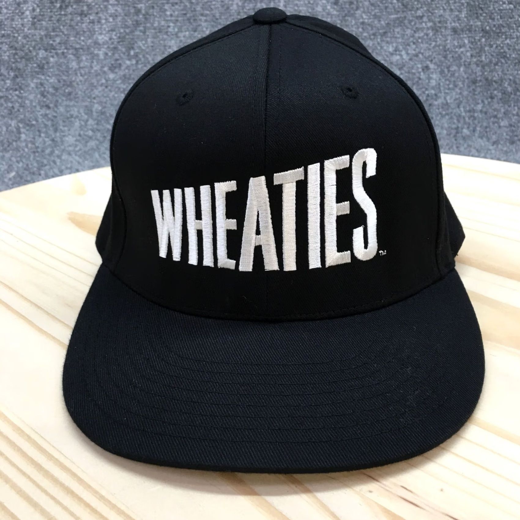 Vintage Mens Wheaties Baseball Cap Black Fitted Curved Brim Embroidered Logo Yupoong S-M Size ONE SIZE - 2 Thumbnail