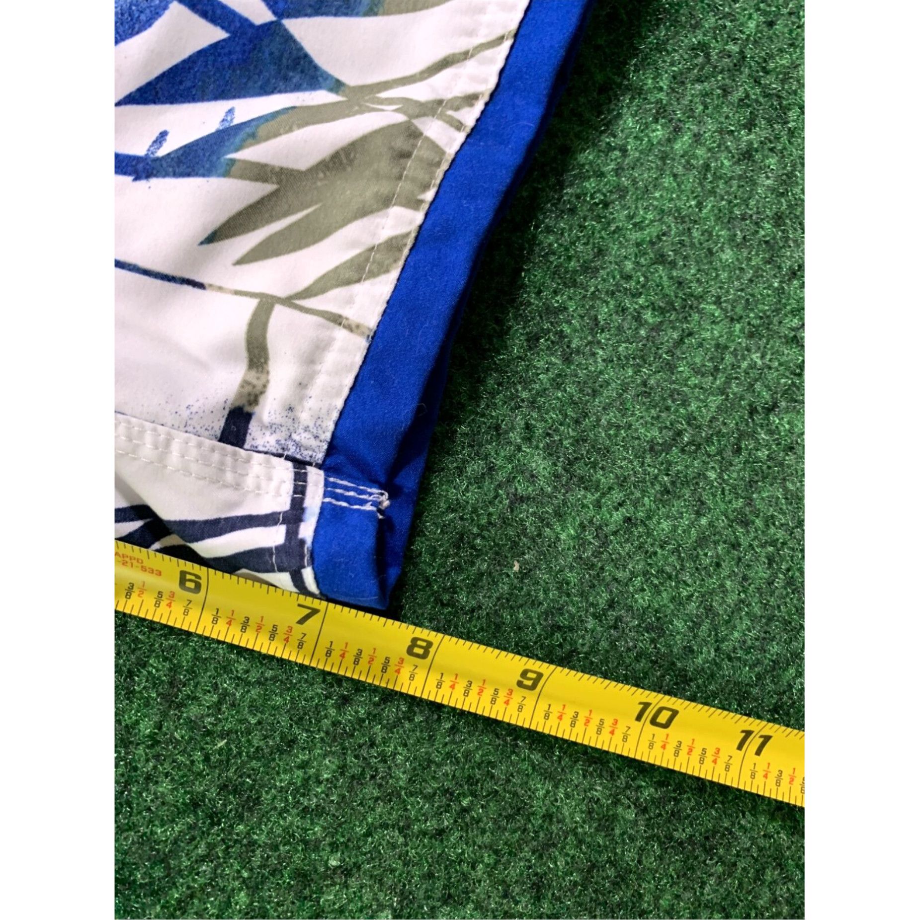 Nike Nike Swim Trunks Mens XXL Blue White Black Drawstring Pockets Mesh Lined Size ONE SIZE - 7 Thumbnail